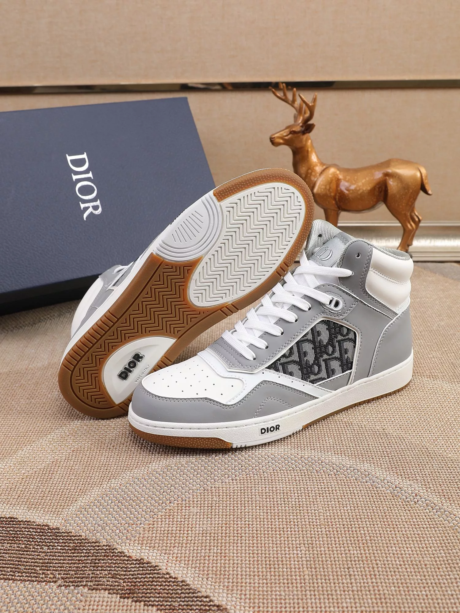 Minimalist 1101 Christian Dior High Top Shoes For Men