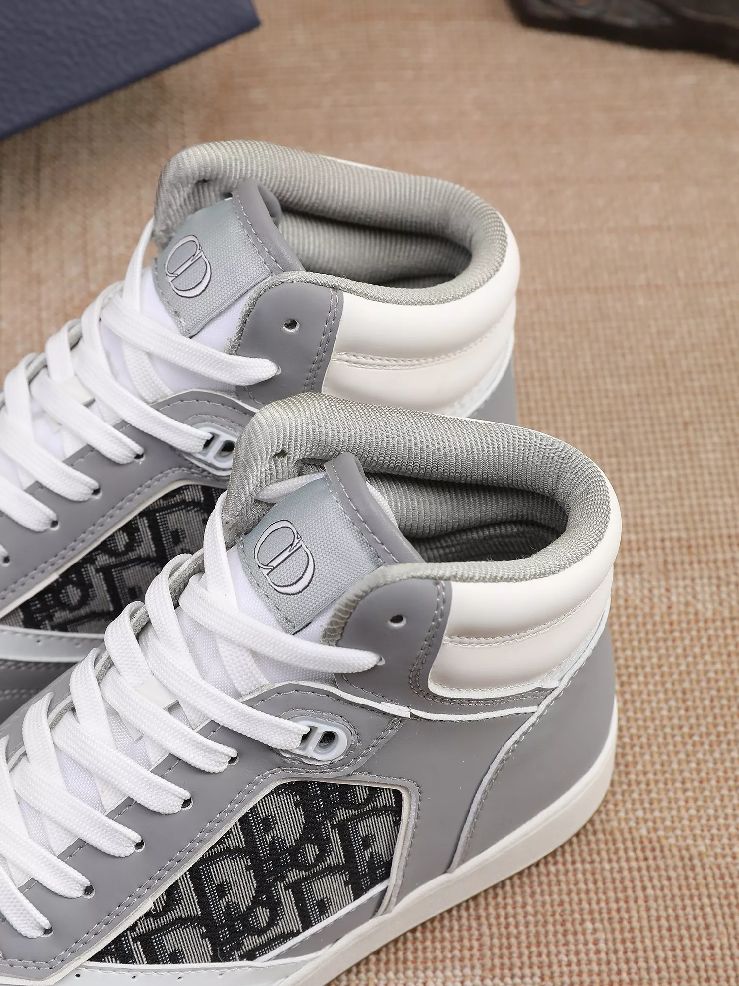 Minimalist 1101 Christian Dior High Top Shoes For Men