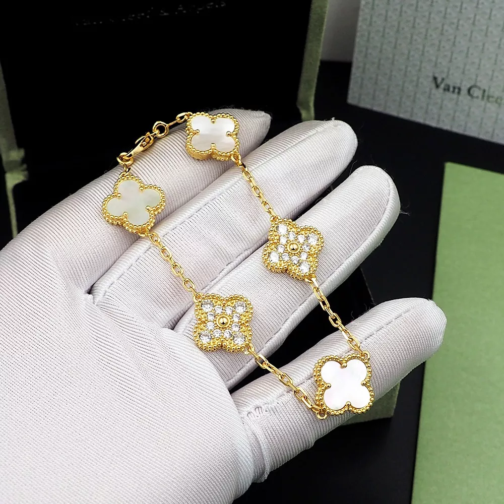 Minimalist 1109 Van Cleef & Arpels Bracelets For Women