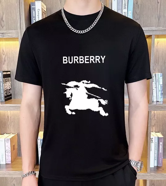Minimalist 1161 Burberry Tracksuits Short Sleeved For Men