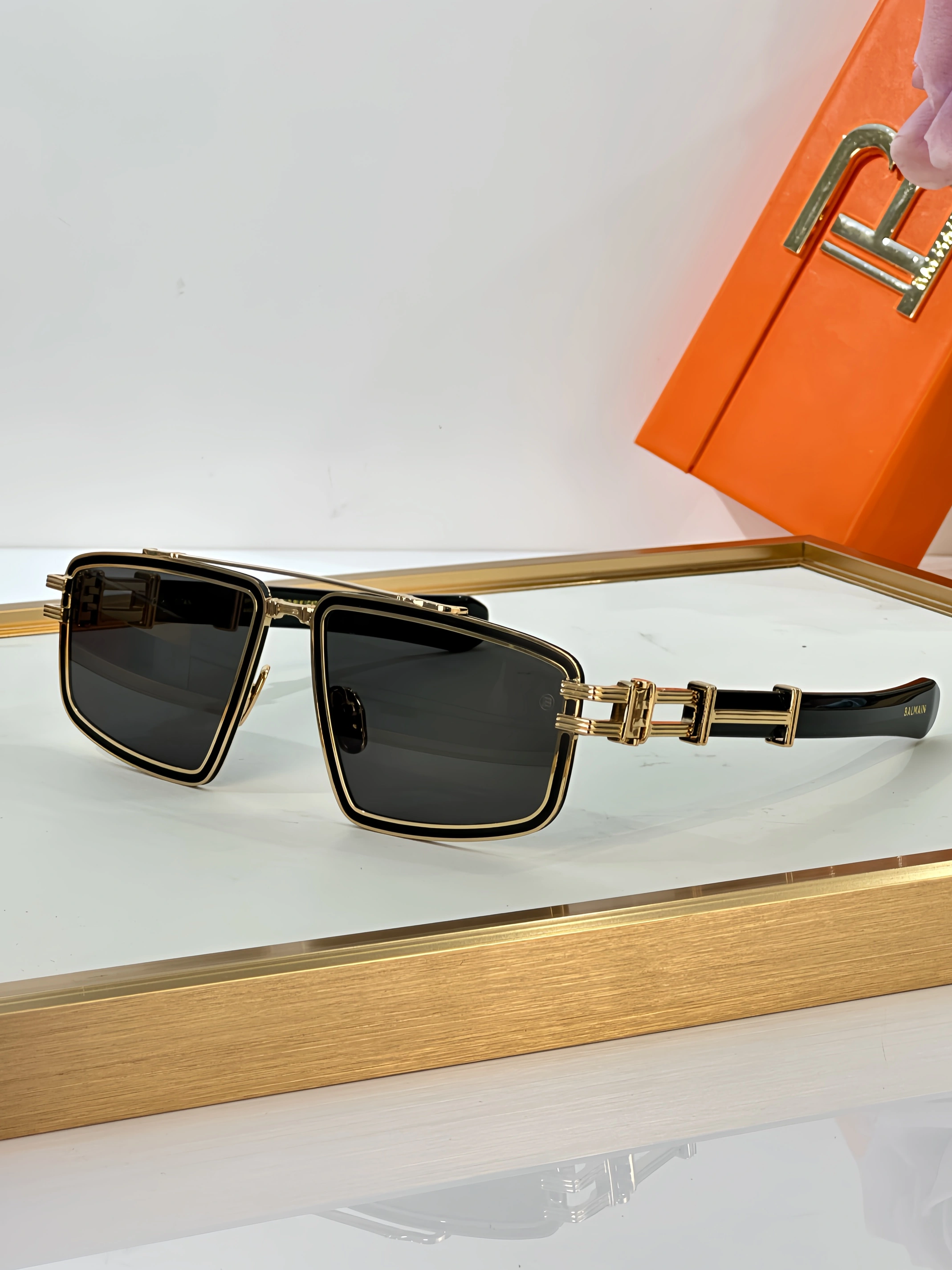 Minimalist 1199 Balmain AAA Quality Sunglasses