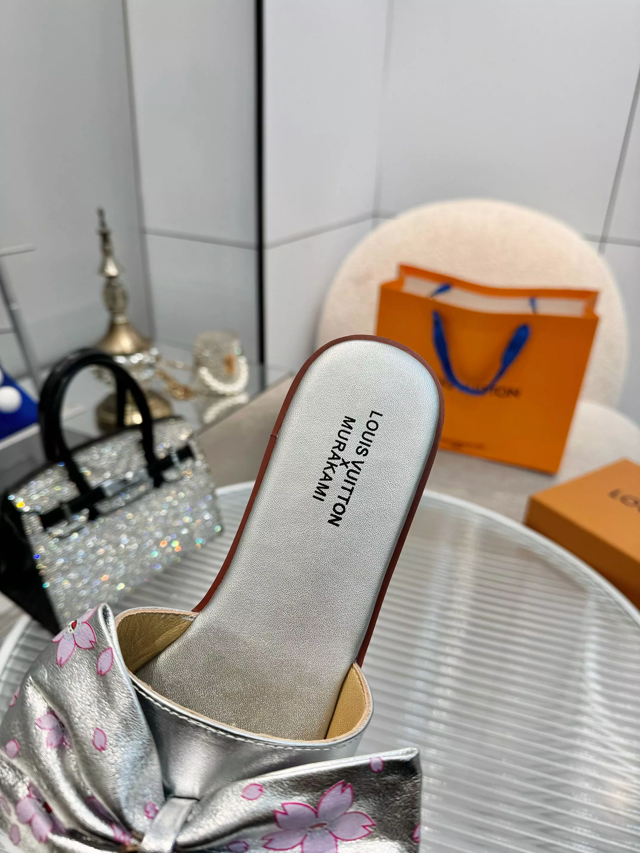 Minimalist 126 Louis Vuitton Slippers For Women