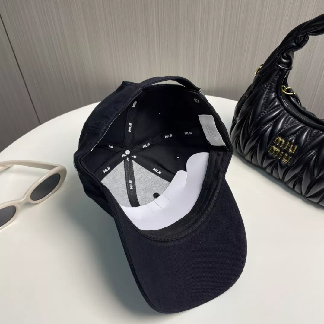 Minimalist 1313 New York Yankees Caps