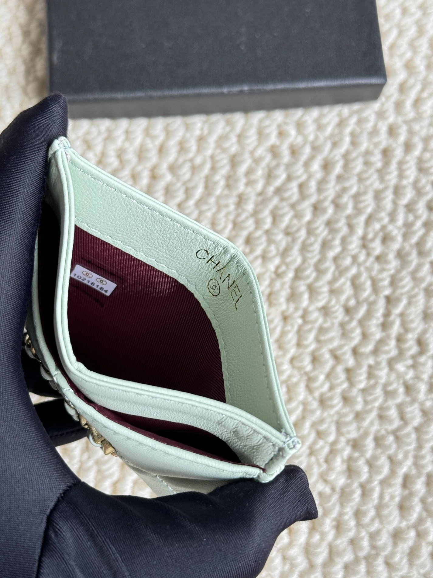 Minimalist 1650 Chanel Card Case