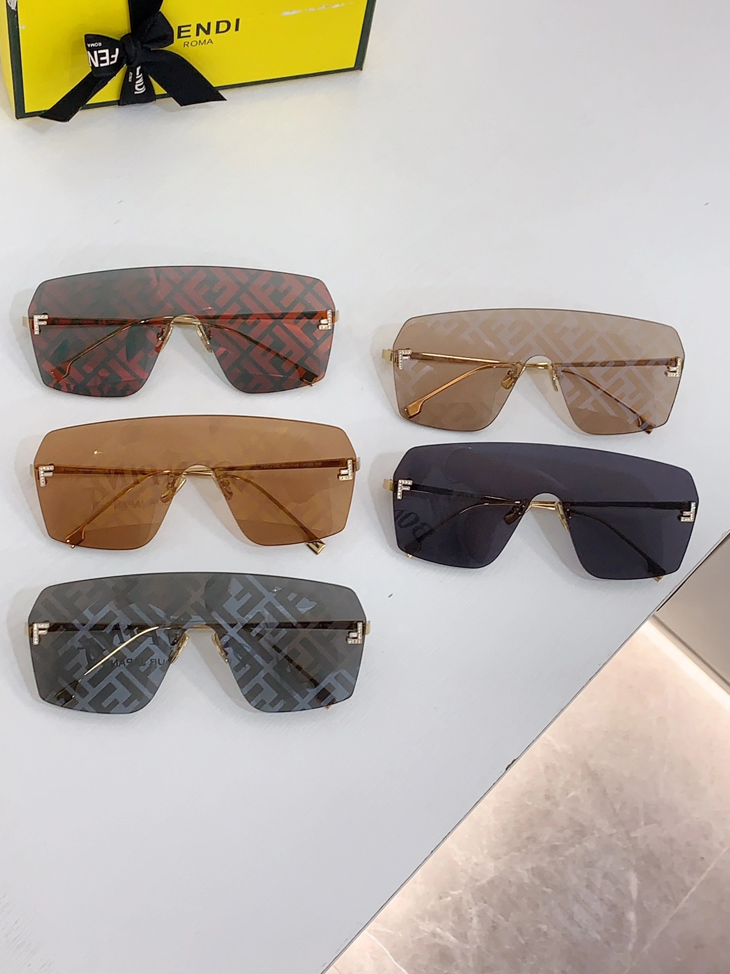 Minimalist 1656 Fendi AAA Quality Sunglasses