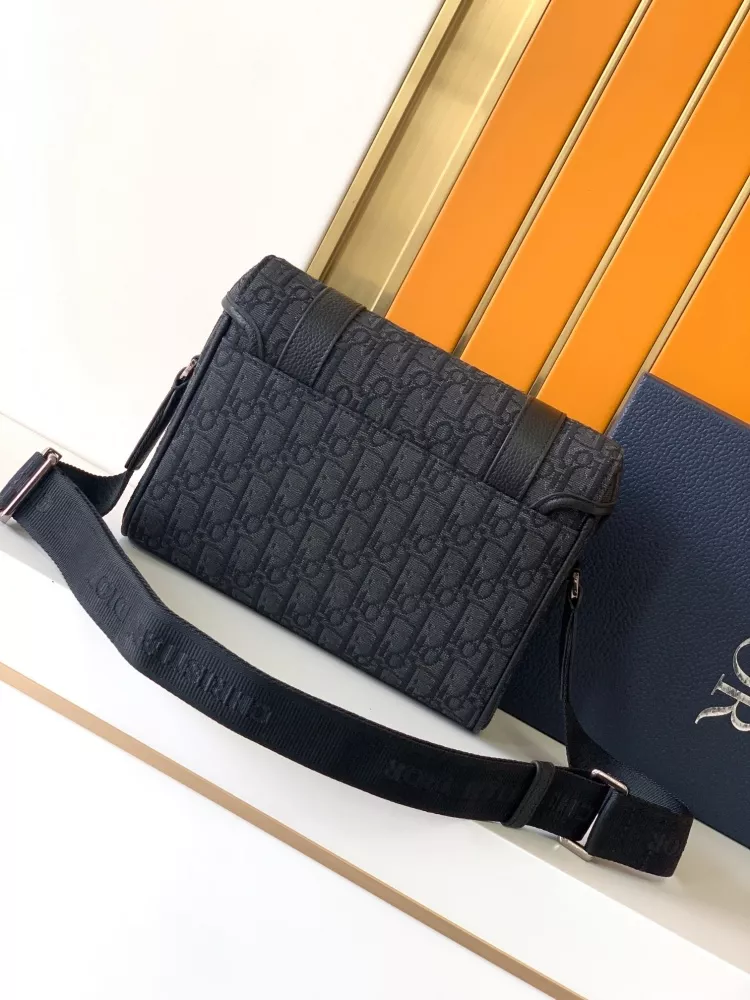 Minimalist 1663 Christian Dior AAA Man Messenger Bags