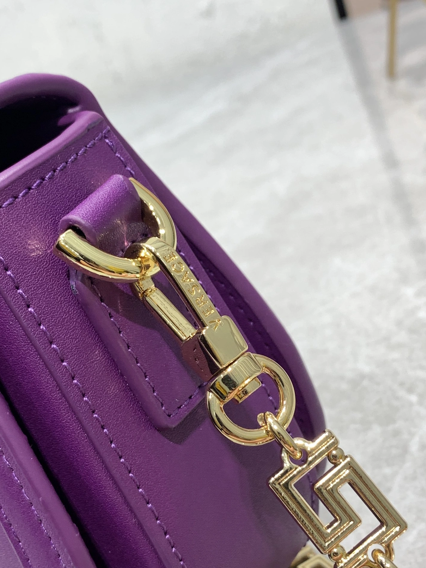 Minimalist 1732 Versace AAA Quality Messenger Bags For Women