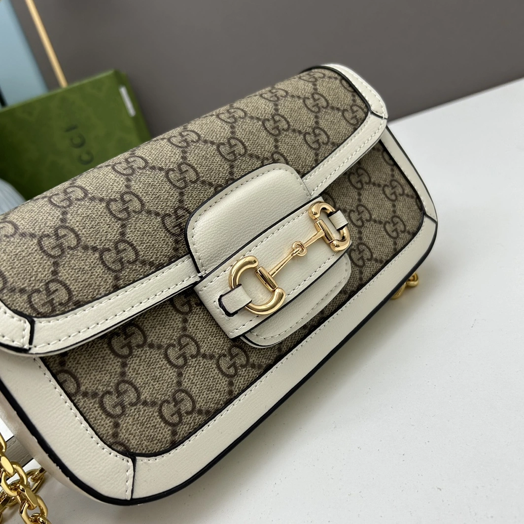 Minimalist 1828 Gucci AAA Quality Messenger Bags For Women