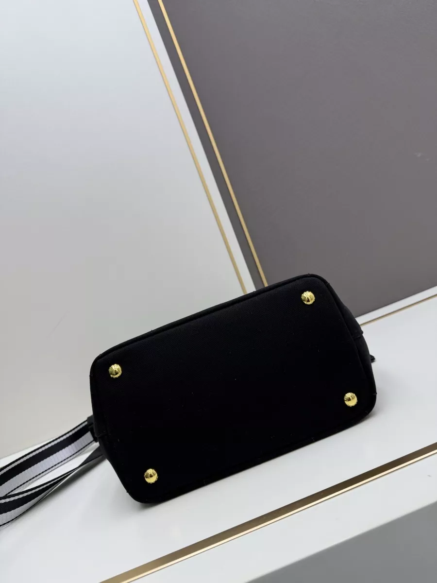 Minimalist 1891 Prada AAA Quality Handbags For Women