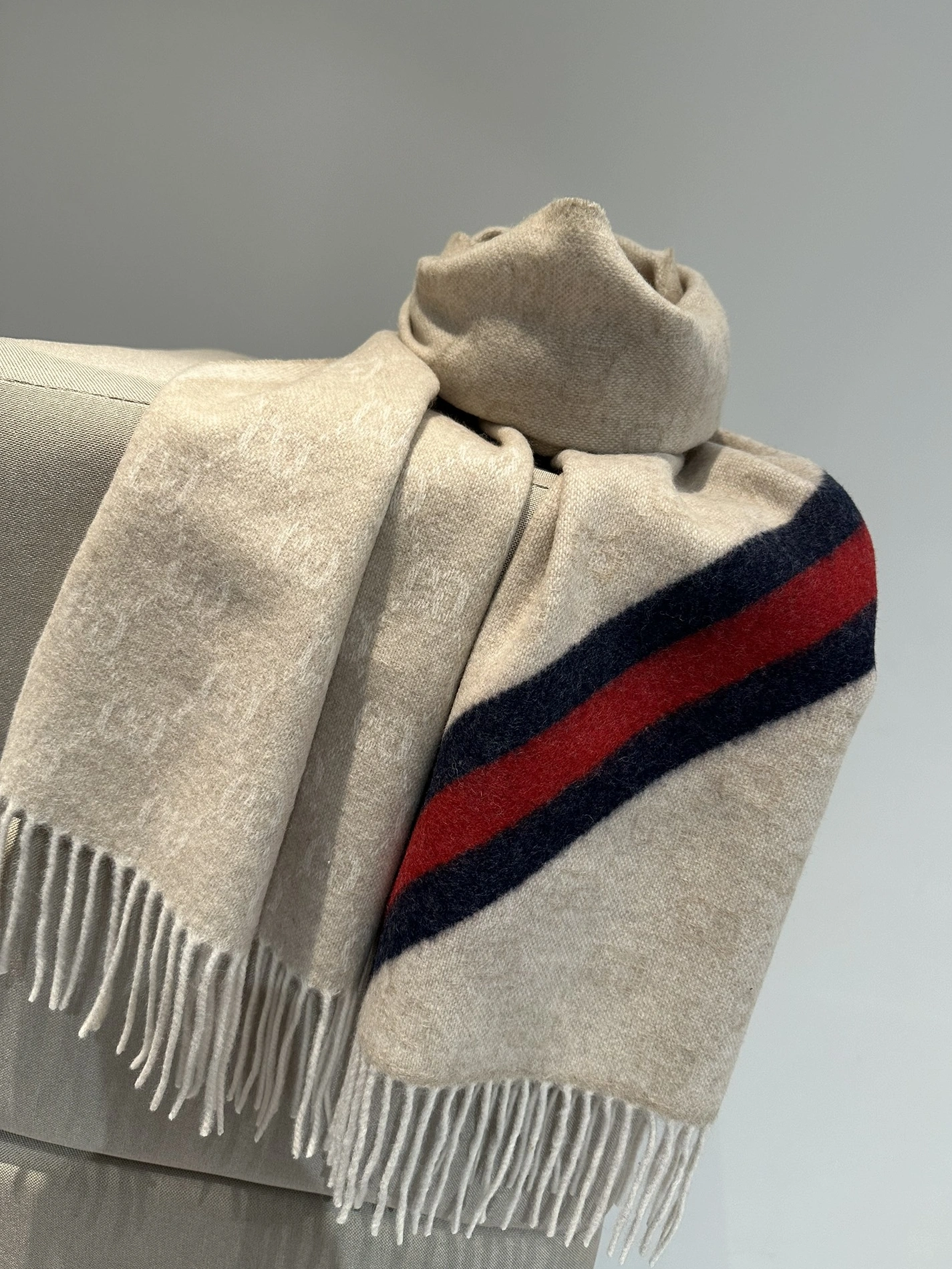 Minimalist 1943 Gucci Scarf