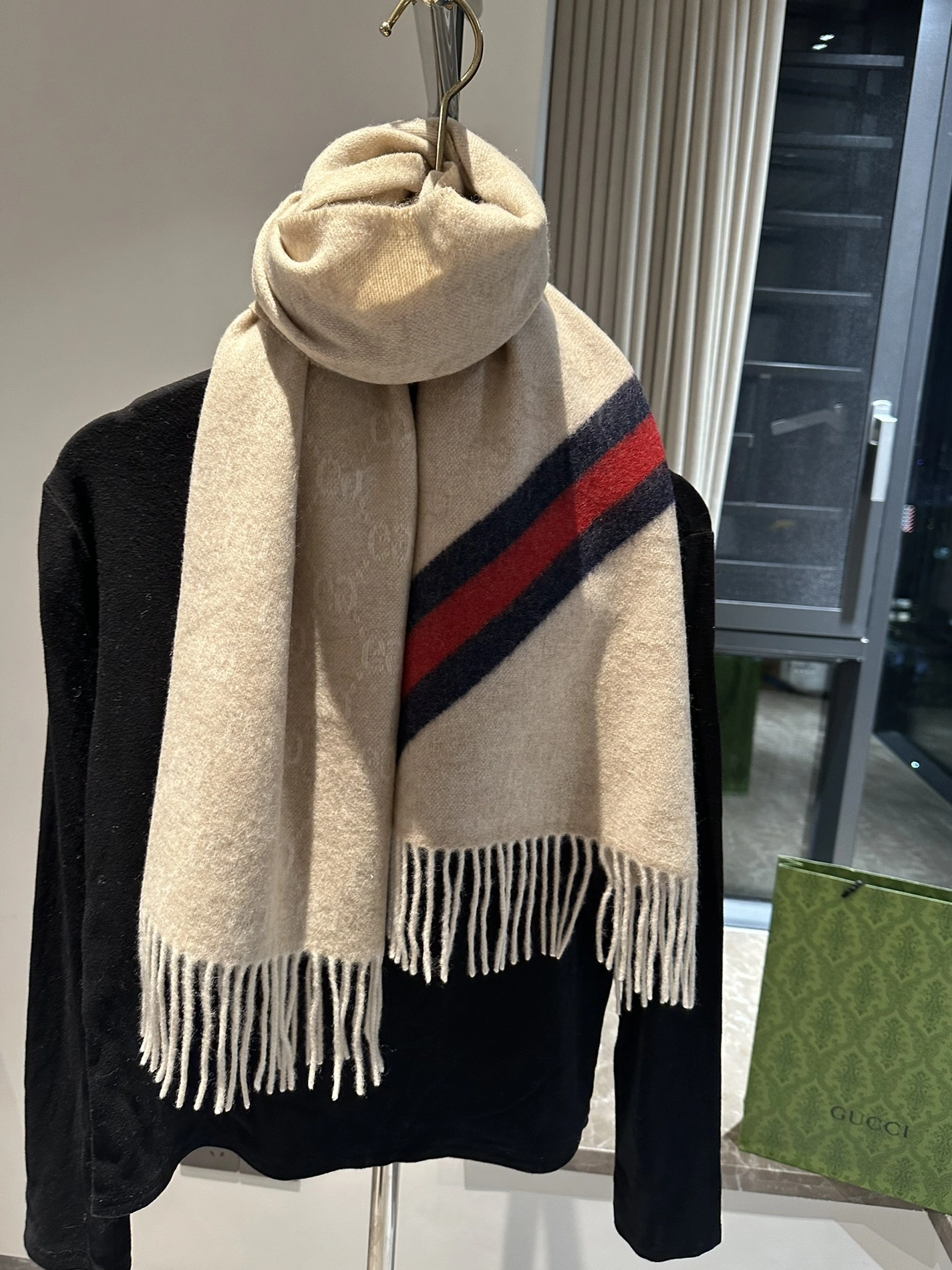 Minimalist 1943 Gucci Scarf
