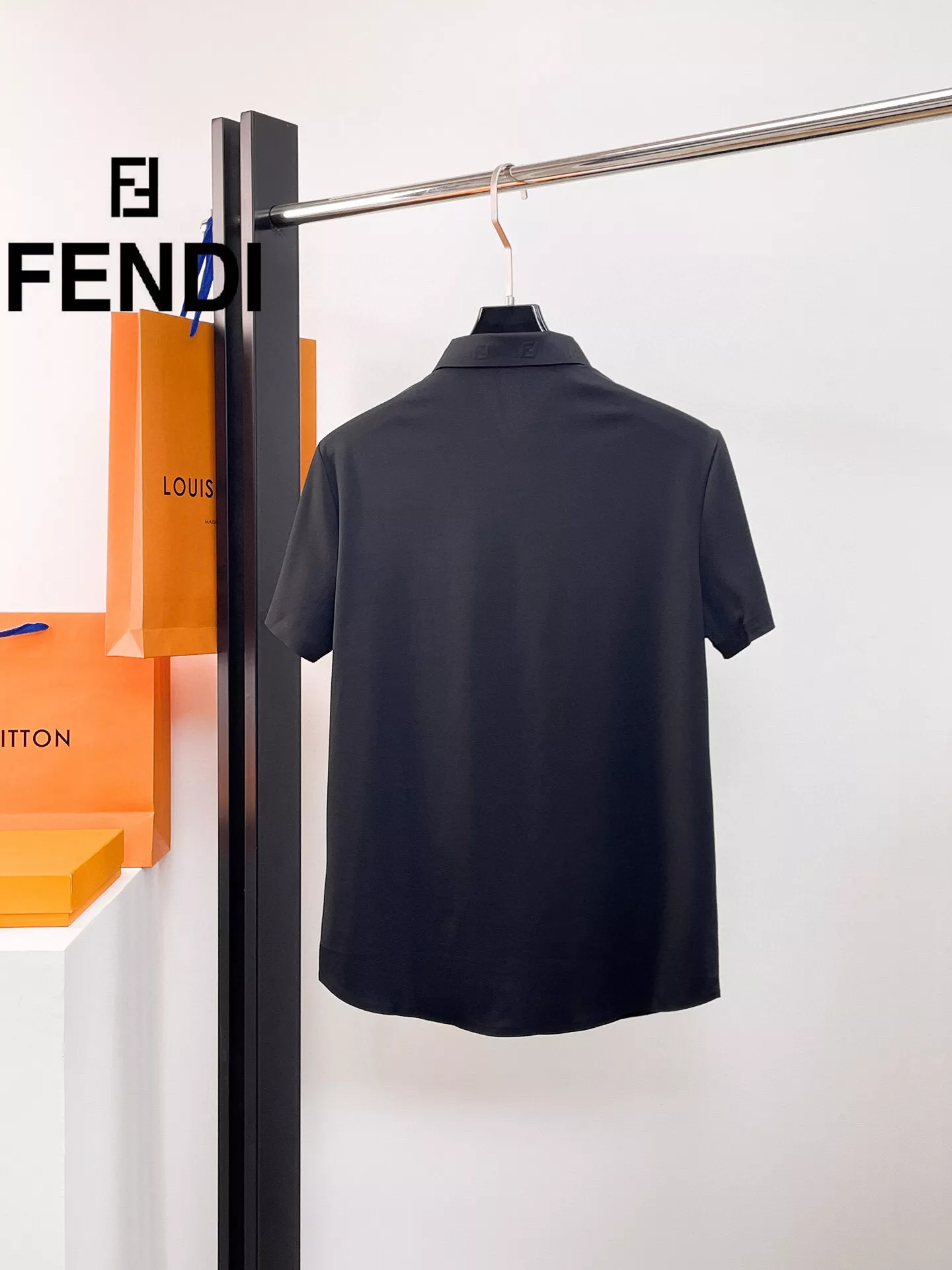 Minimalist 2223 Fendi Shirts Short Sleeved For Men