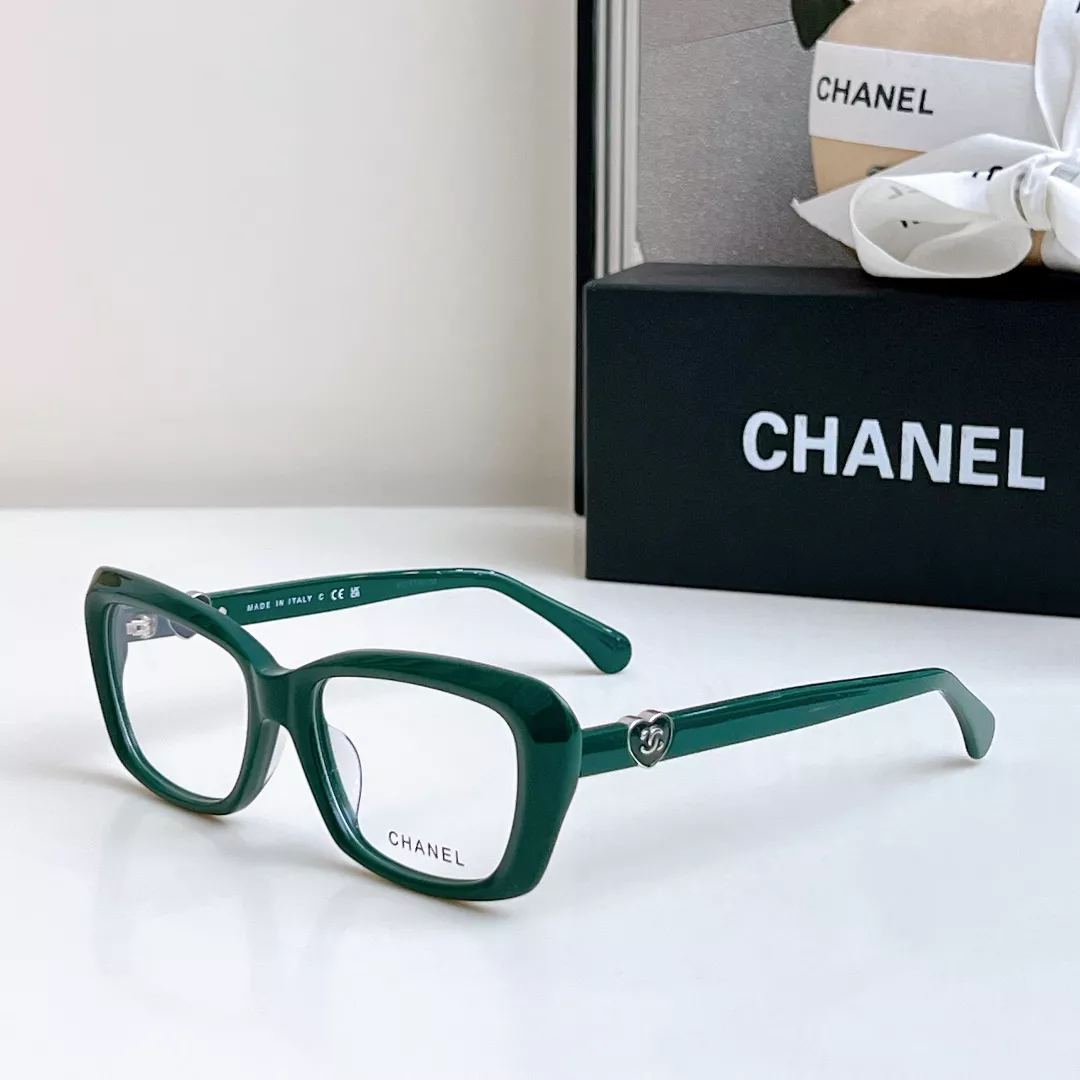 Minimalist 2310 Chanel Goggles