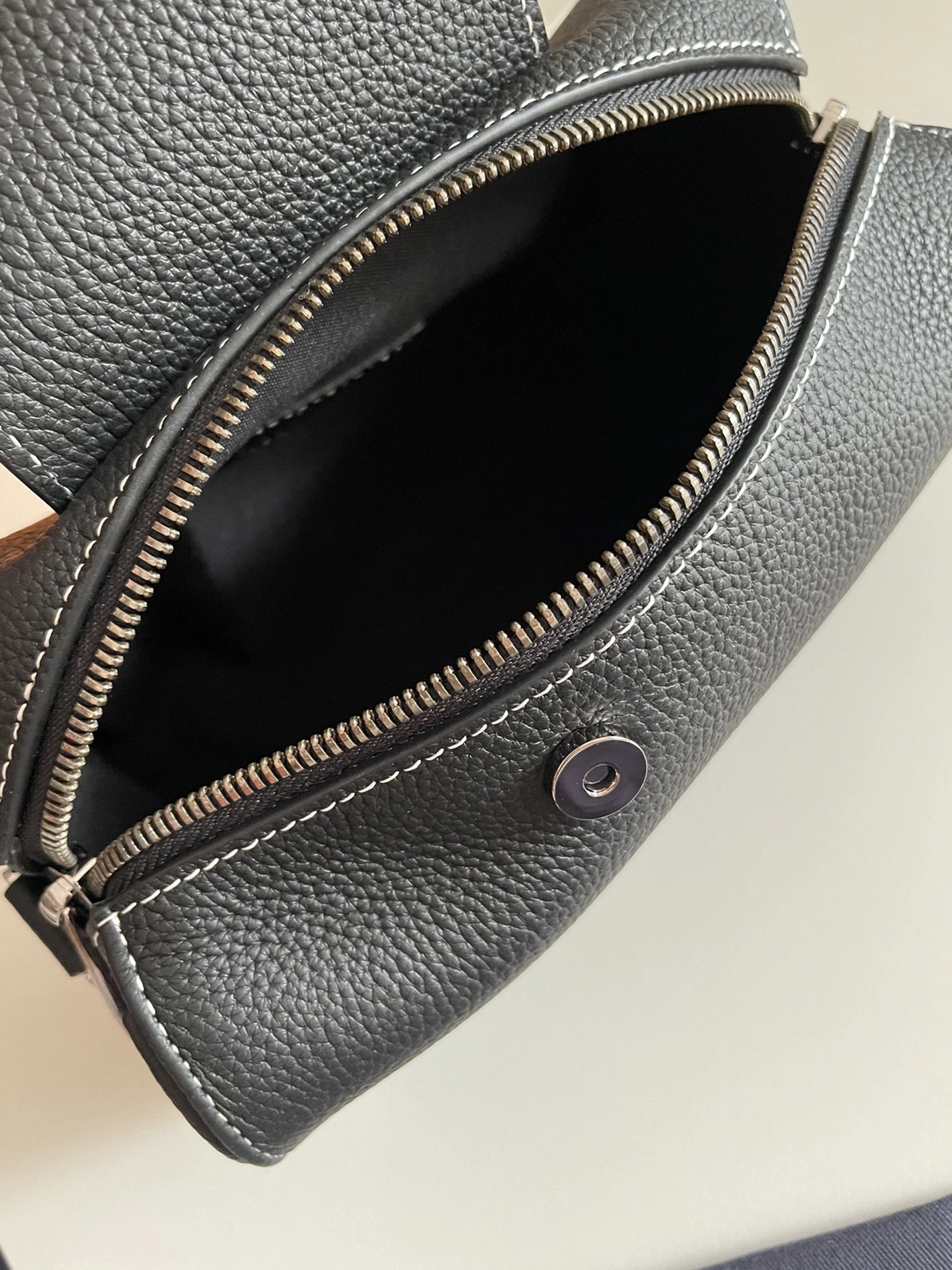 Minimalist 2438 Christian Dior AAA Man Messenger Bags