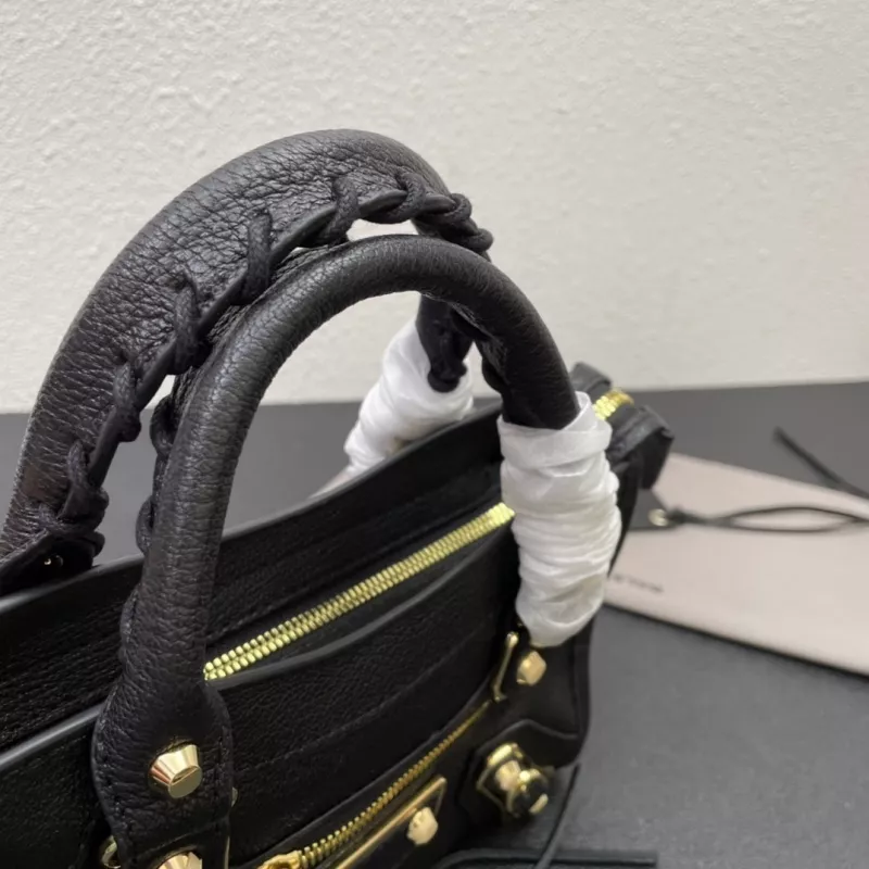 Minimalist 2458 Balenciaga AAA Quality Handbags For Women