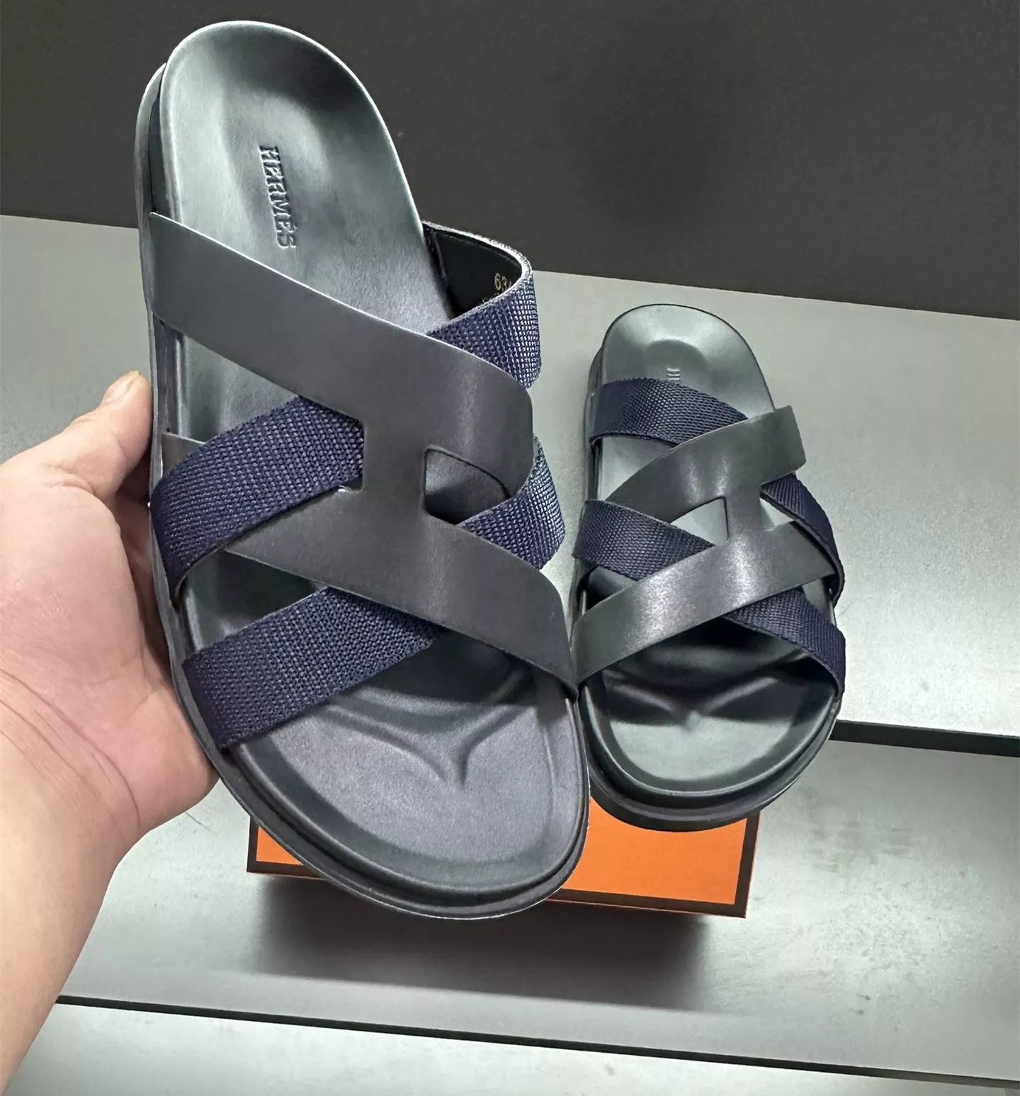 Minimalist 248 Hermes Slippers For Men