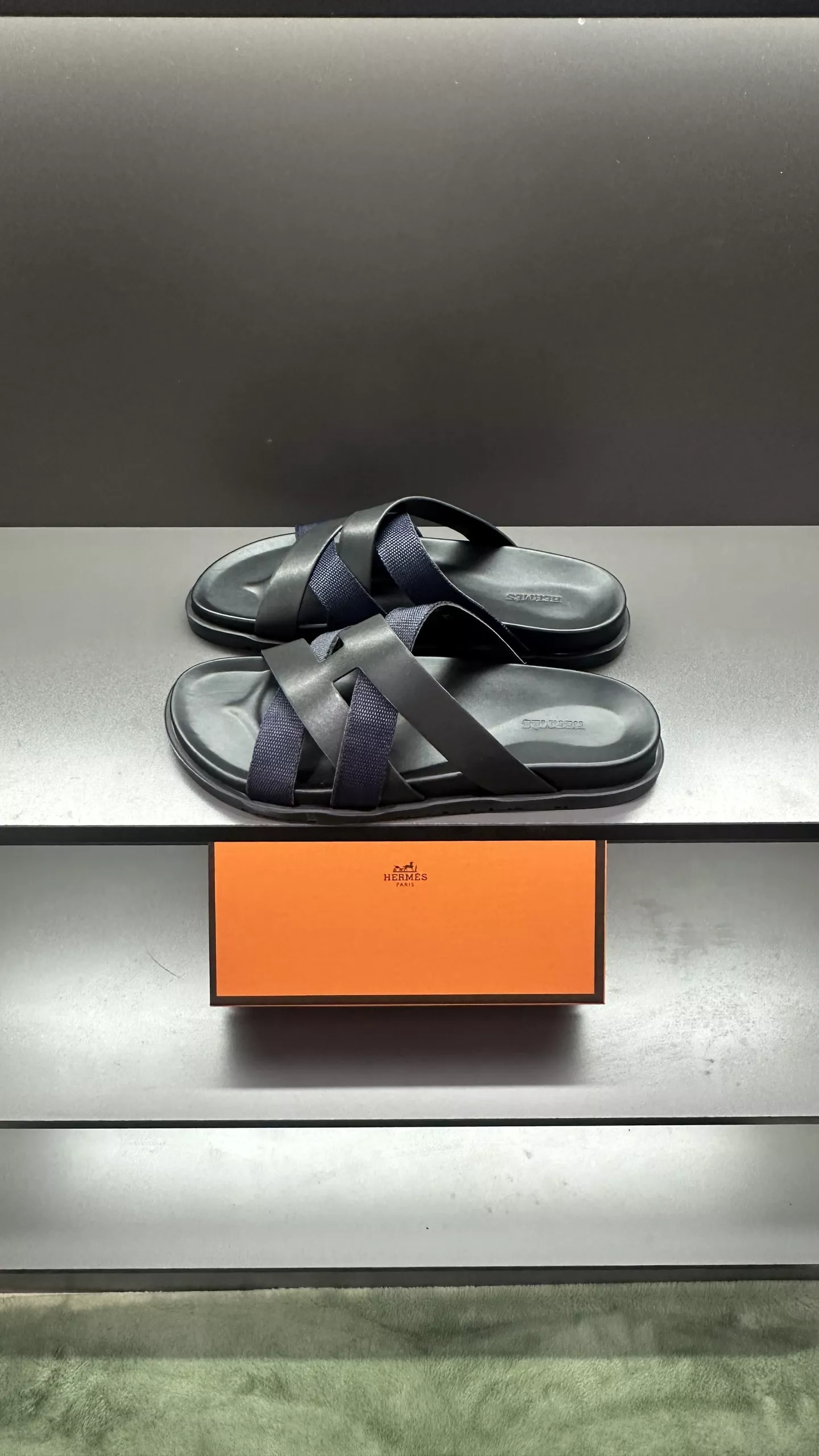 Minimalist 248 Hermes Slippers For Men