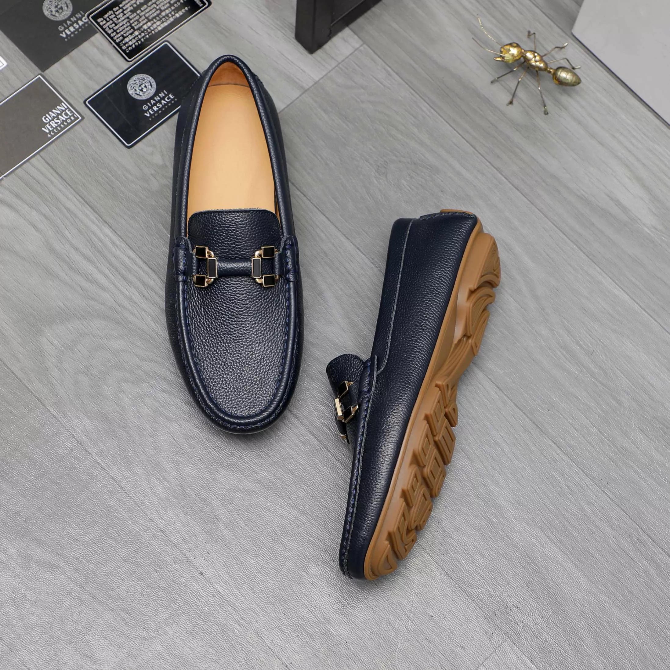 Minimalist 2562 Versace Leather Shoes For Men