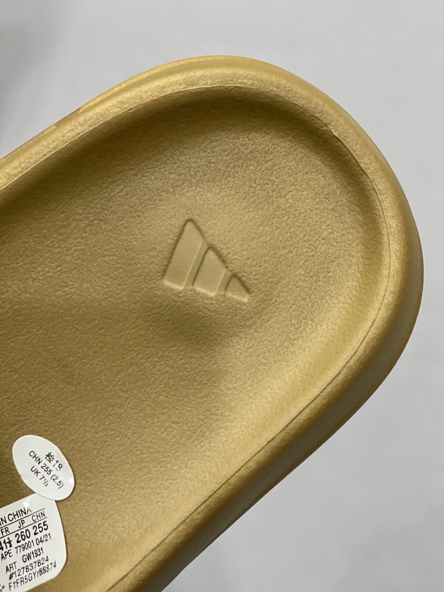 Minimalist 2747 Adidas Yeezy Slippers For Men