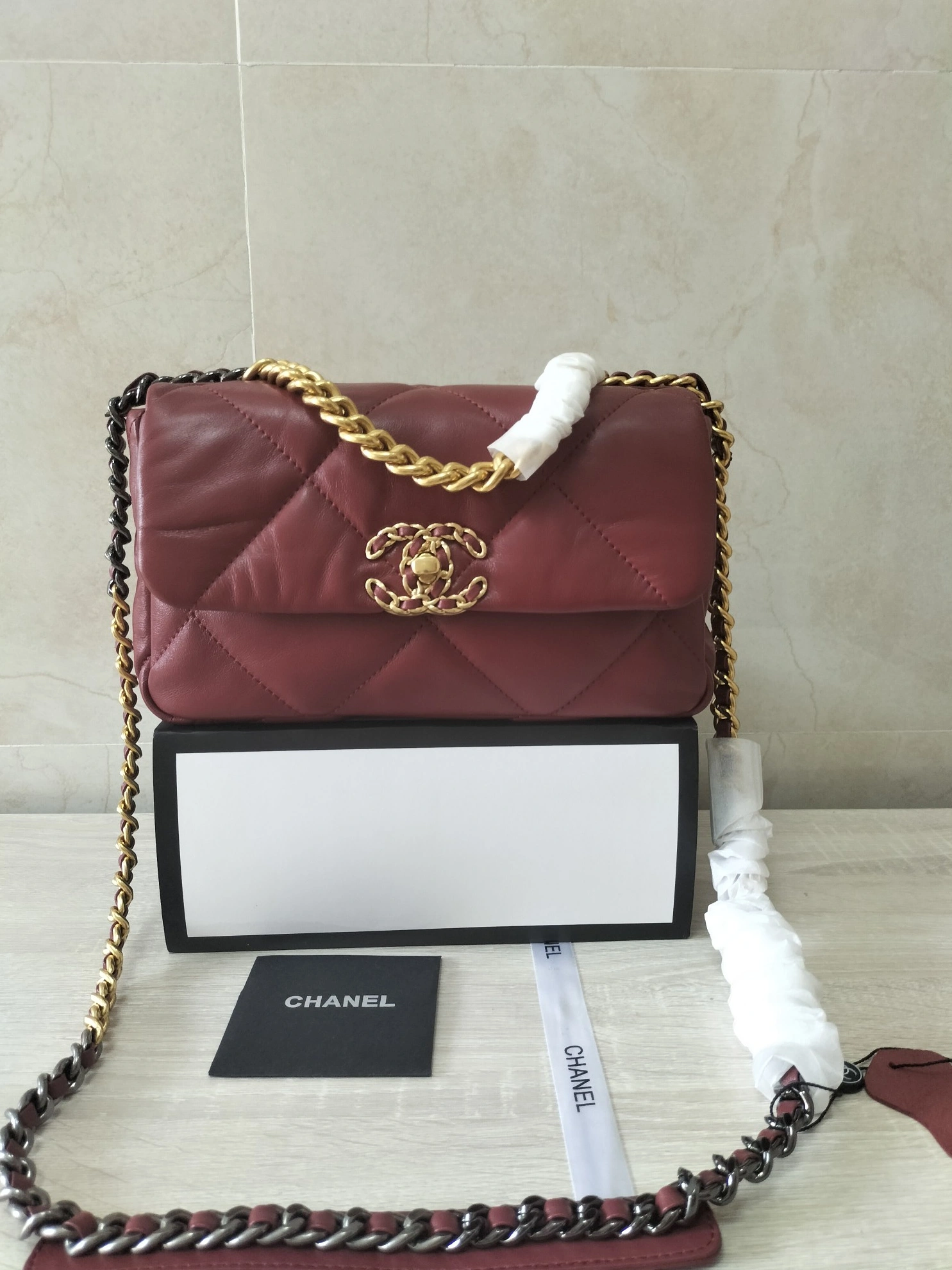 Minimalist 2922 Chanel AAA Quality Messenger Bags For Women