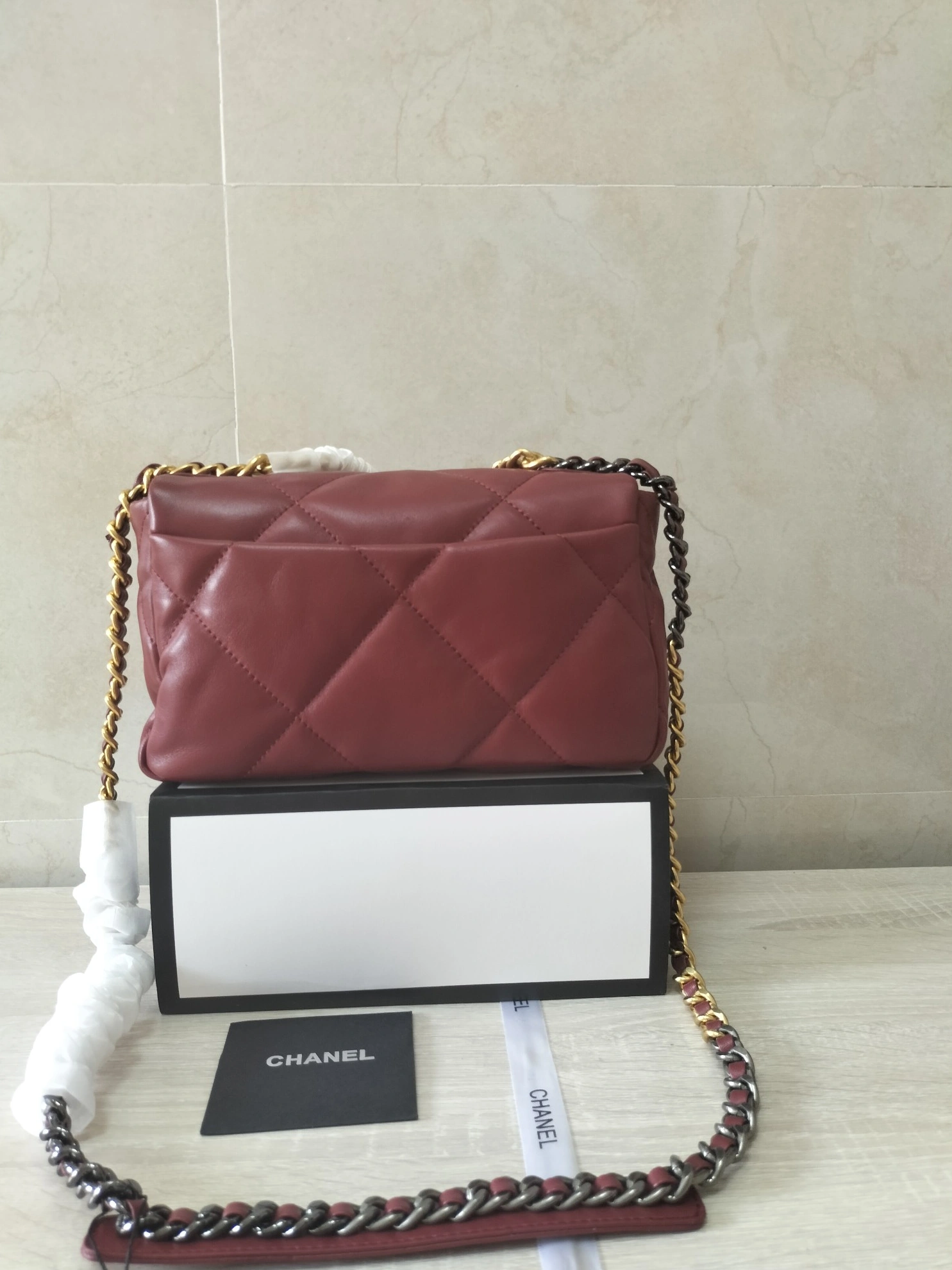 Minimalist 2922 Chanel AAA Quality Messenger Bags For Women