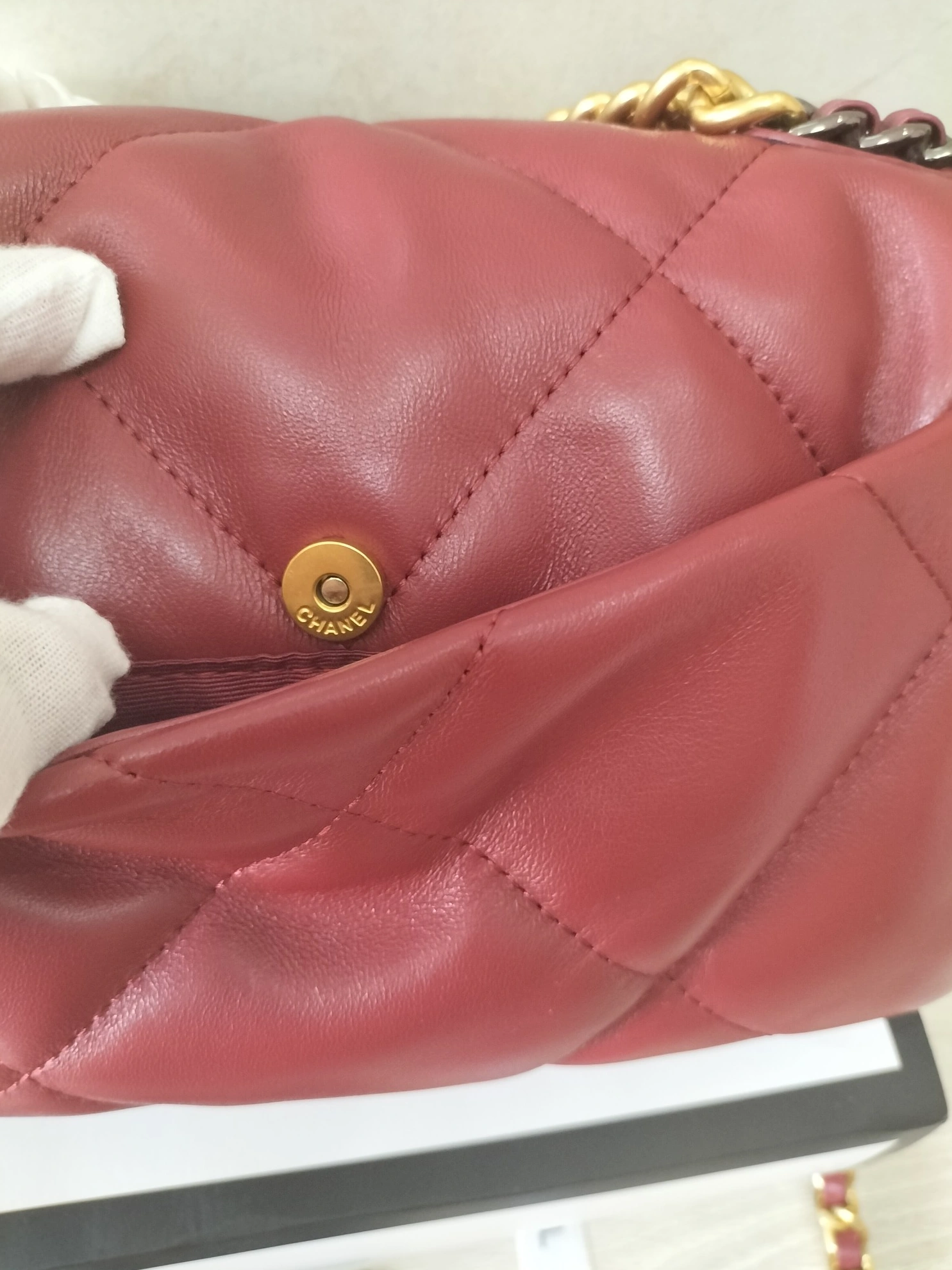 Minimalist 2922 Chanel AAA Quality Messenger Bags For Women