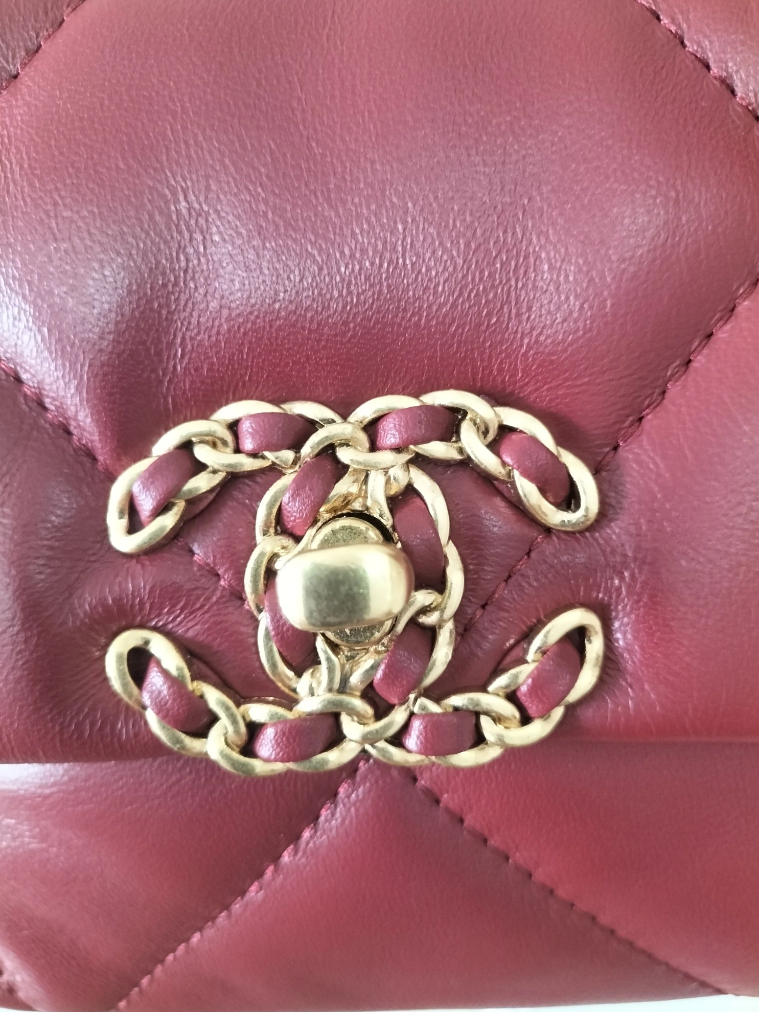 Minimalist 2922 Chanel AAA Quality Messenger Bags For Women
