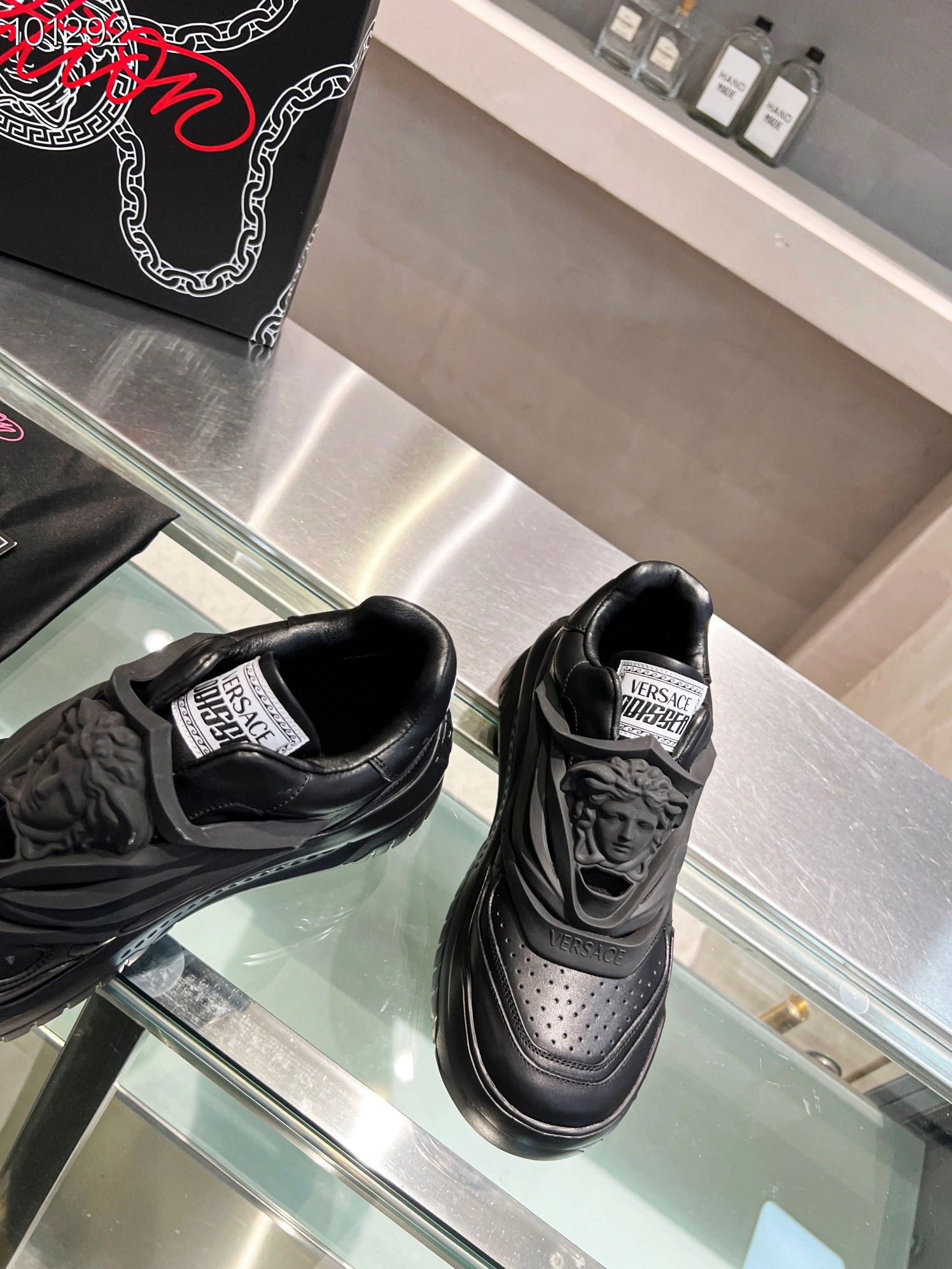 Minimalist 301 Versace Casual Shoes For Women