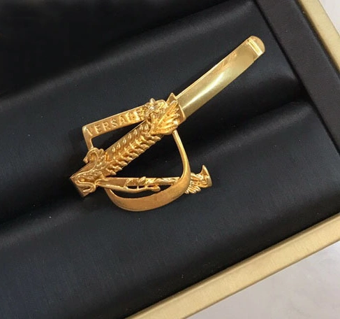 Minimalist 3021 Versace Earrings