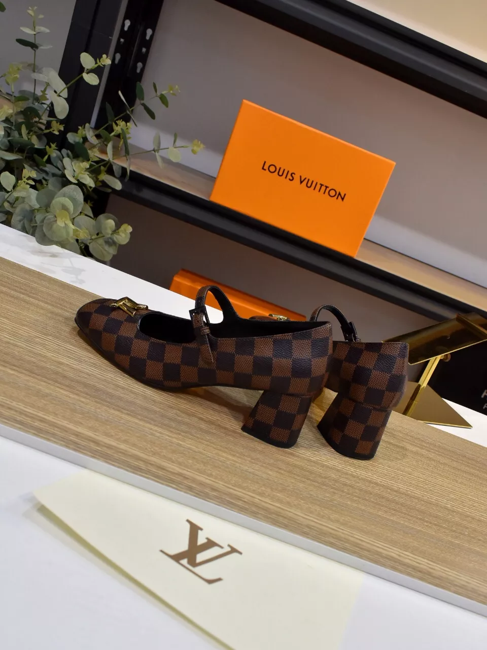 Minimalist 3044 Louis Vuitton High-Heeled Shoes For Women