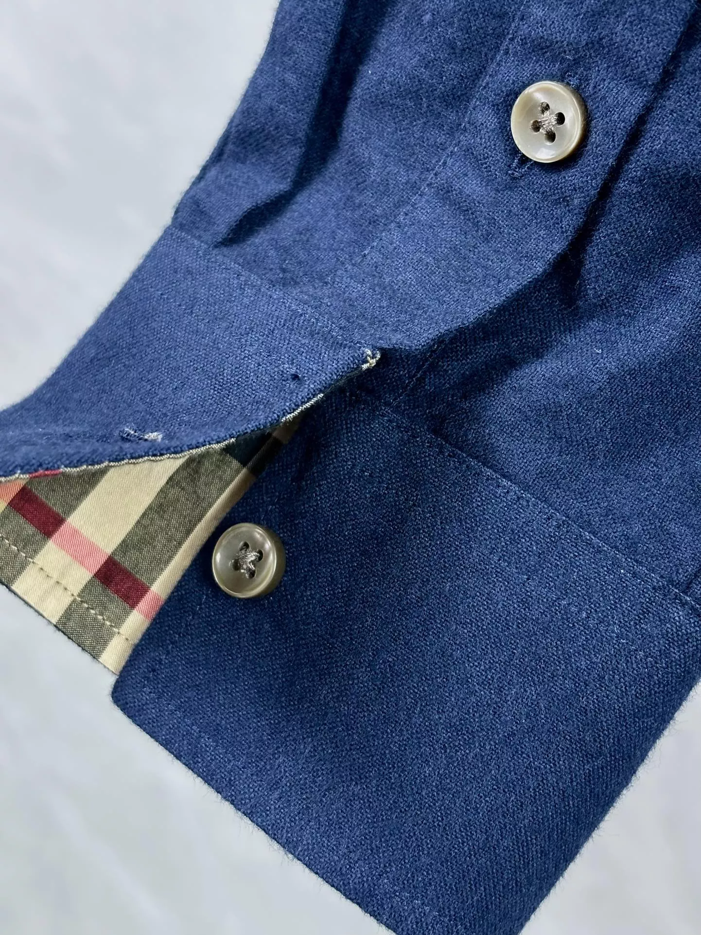 Minimalist 3088 Burberry Shirts Long Sleeved For Men