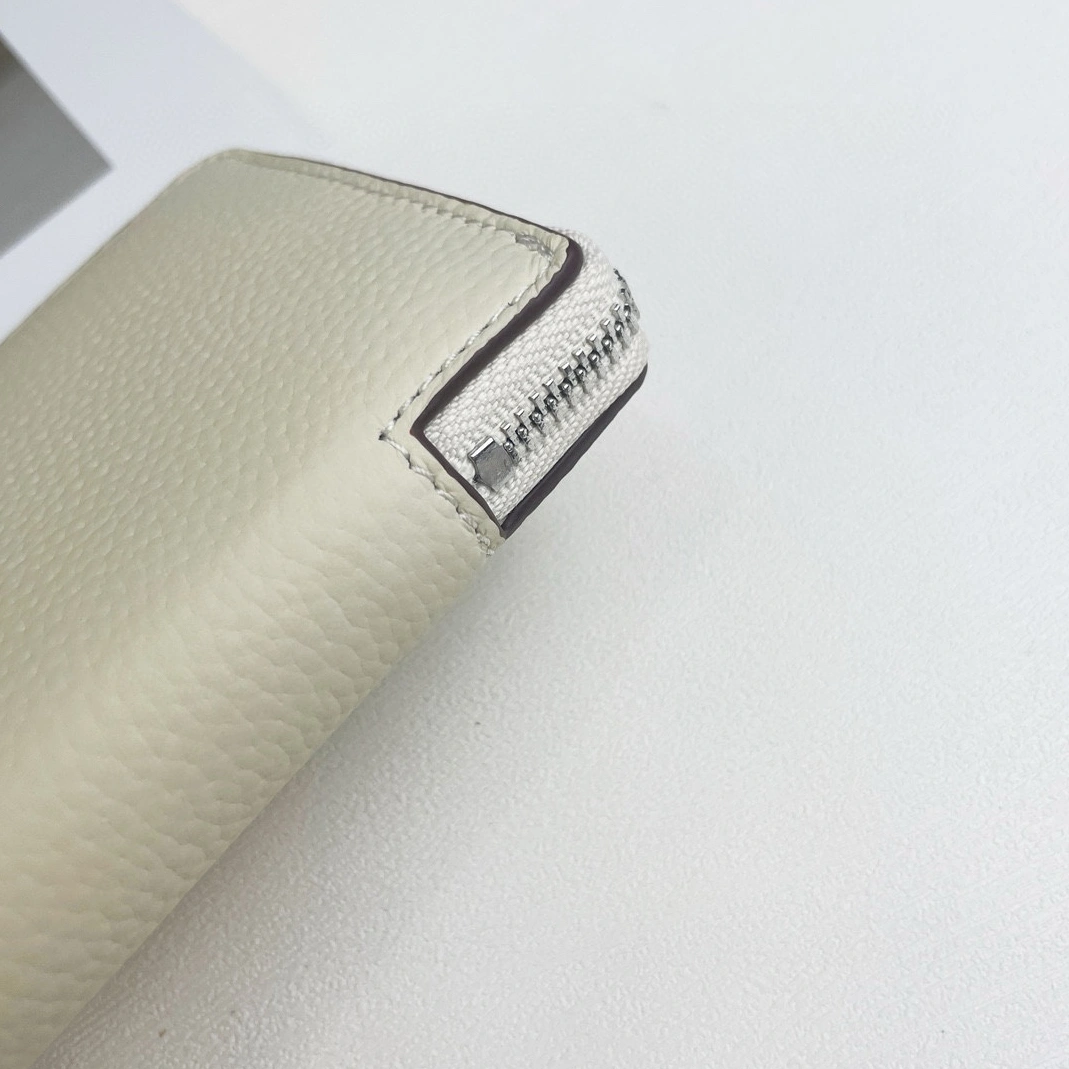 Minimalist 3129 Hermes Card Case For Women