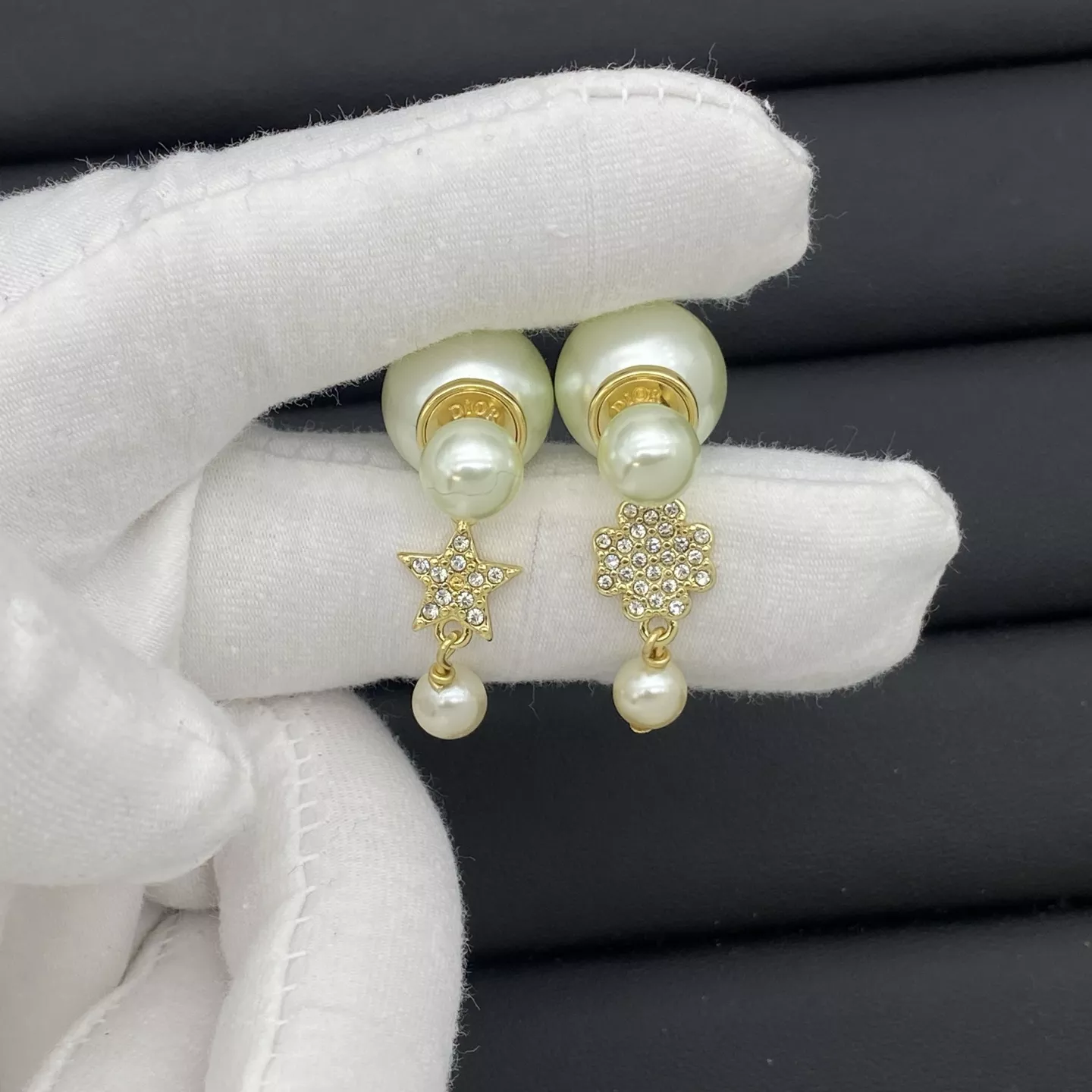 Minimalist 320 Christian Dior Earrings For Women