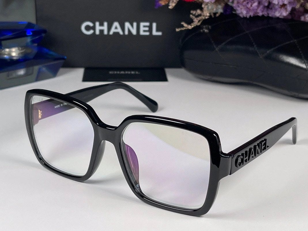 Minimalist 3426 Chanel Goggles