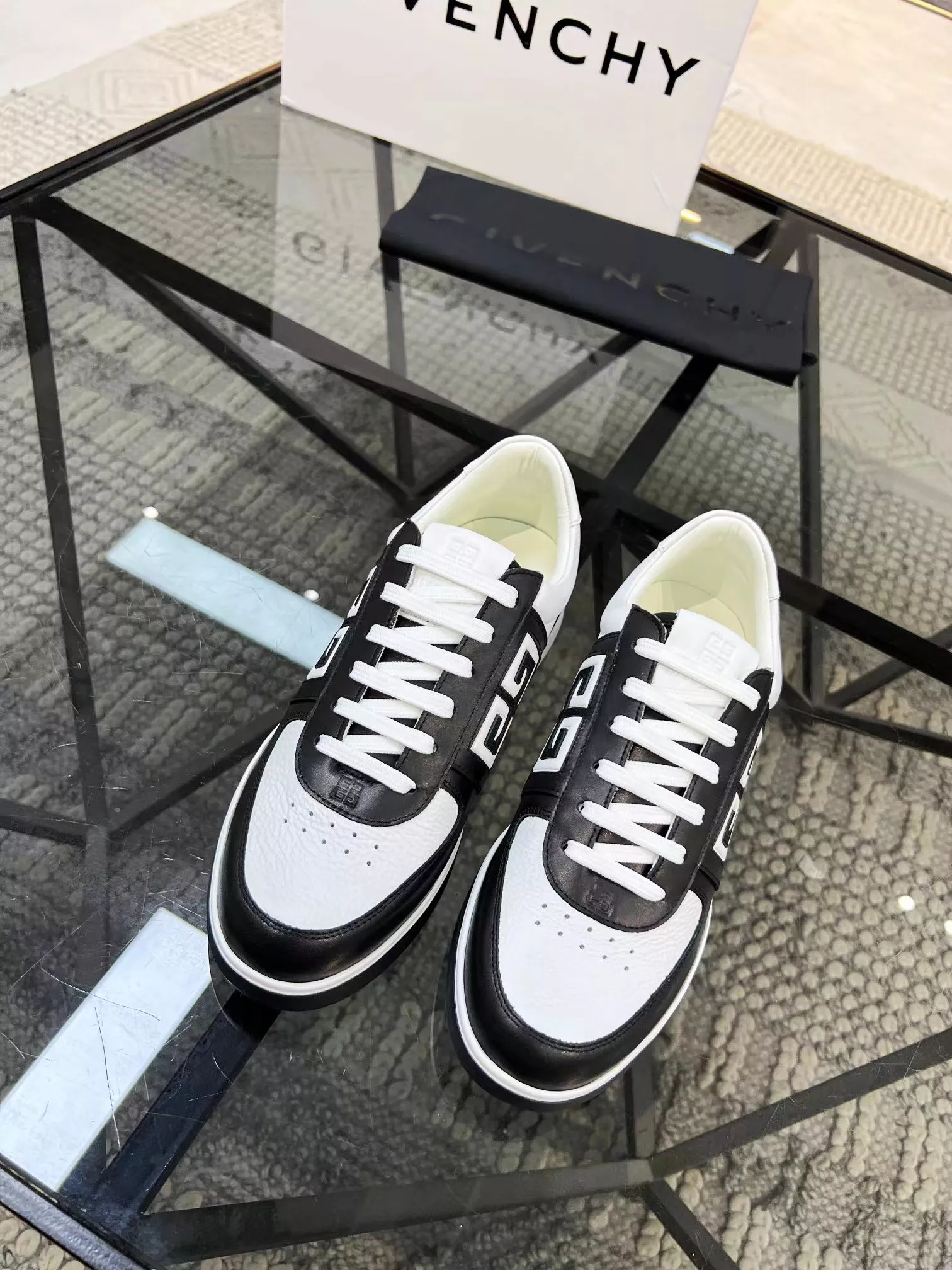 Minimalist 3442 Givenchy Casual Shoes For Men