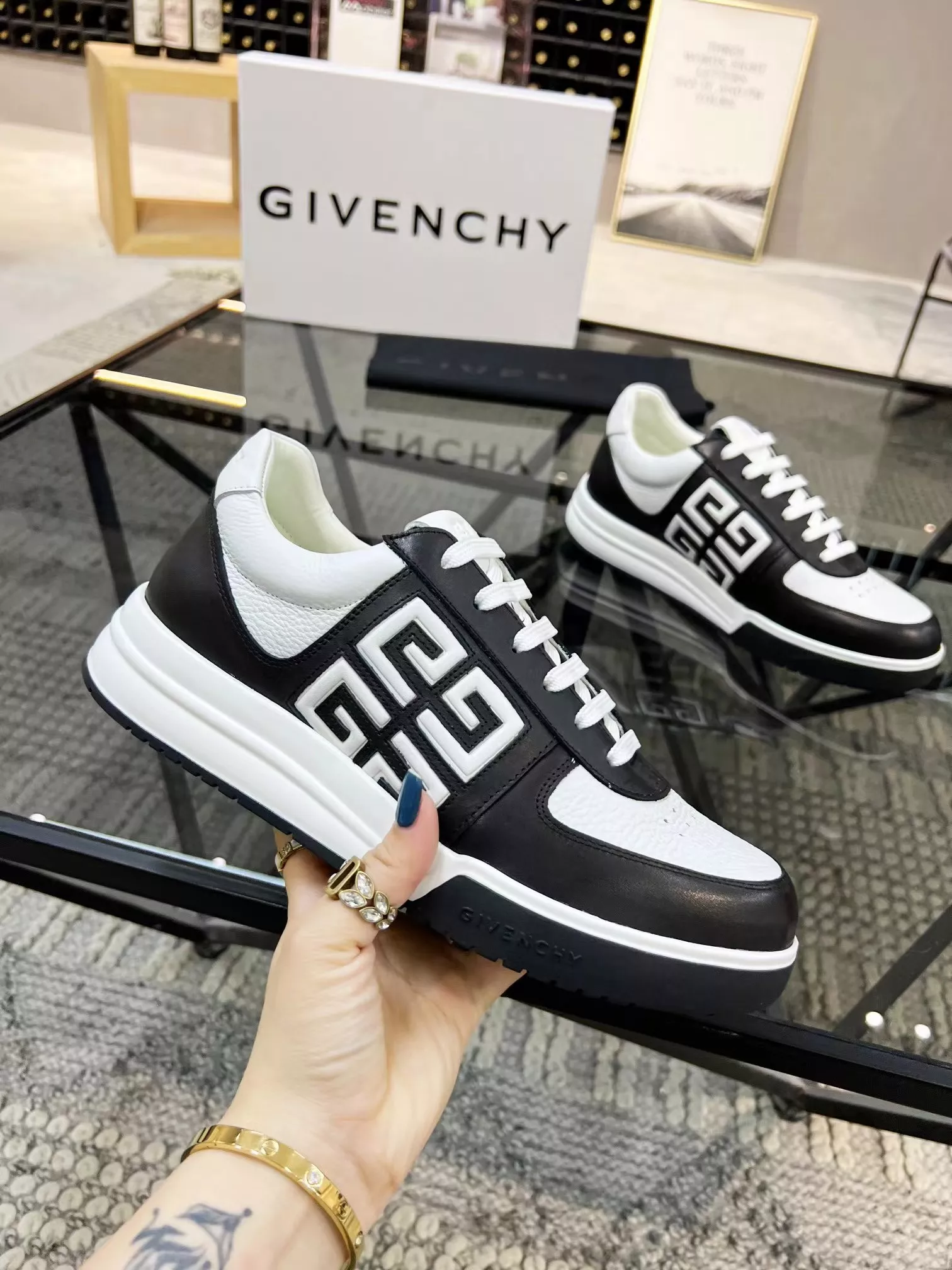 Minimalist 3442 Givenchy Casual Shoes For Men