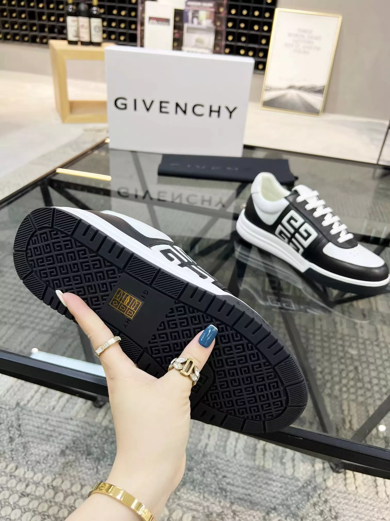 Minimalist 3442 Givenchy Casual Shoes For Men