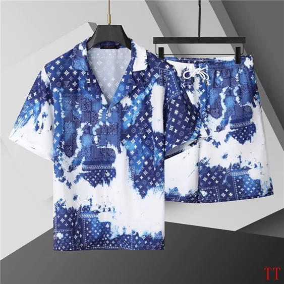 Minimalist 3524 Louis Vuitton LV Tracksuits Short Sleeved For Men