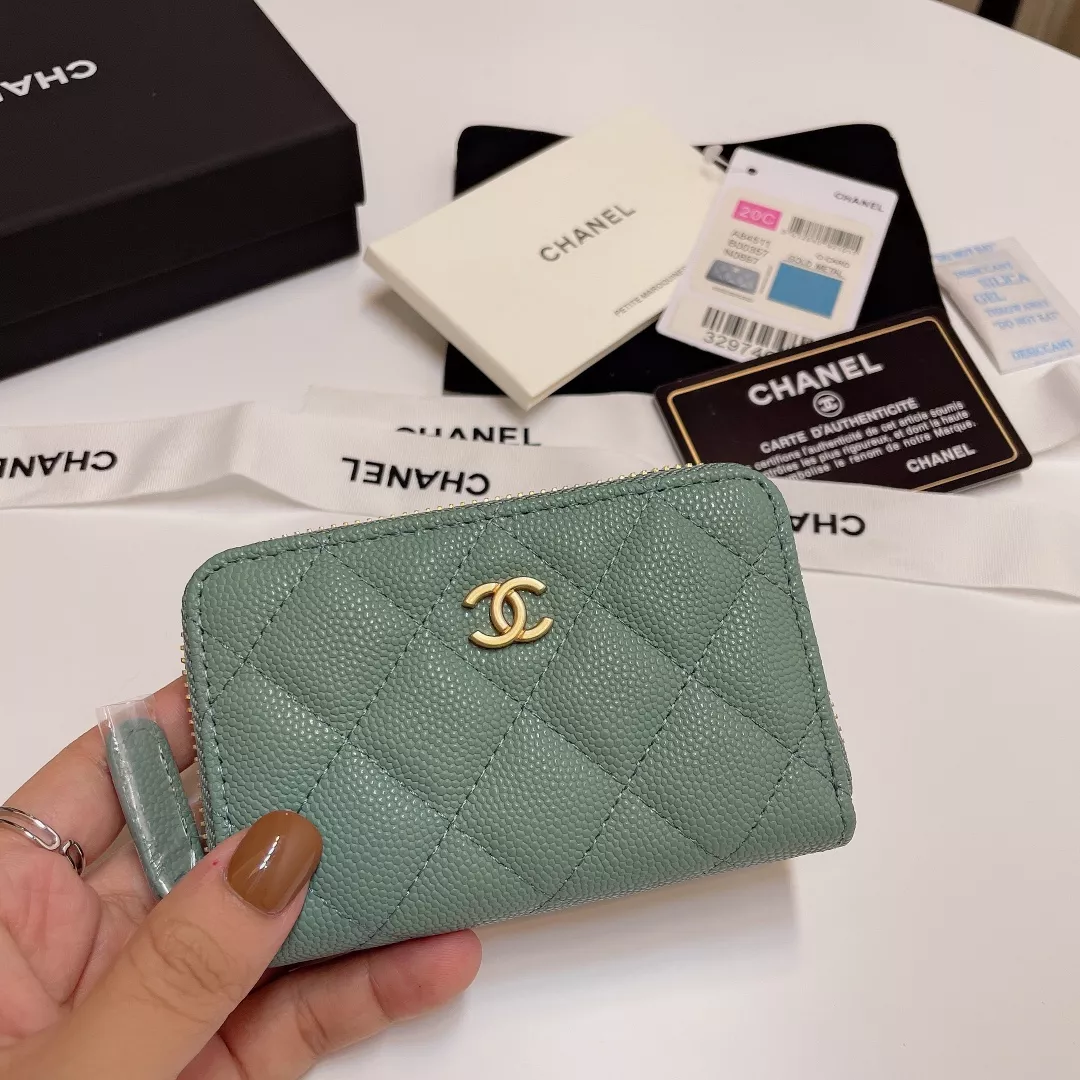 Minimalist 3680 Chanel Card Case