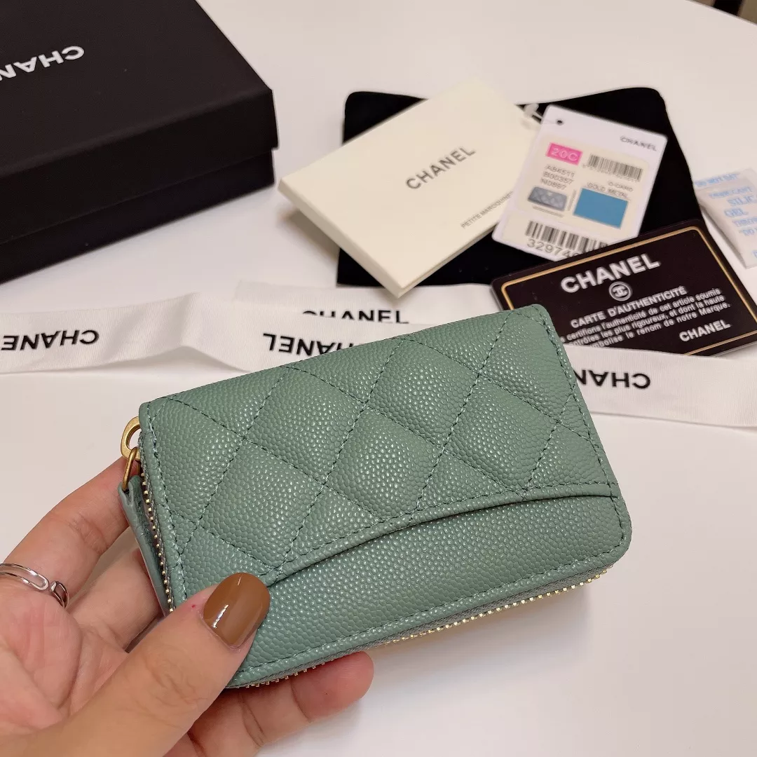 Minimalist 3680 Chanel Card Case