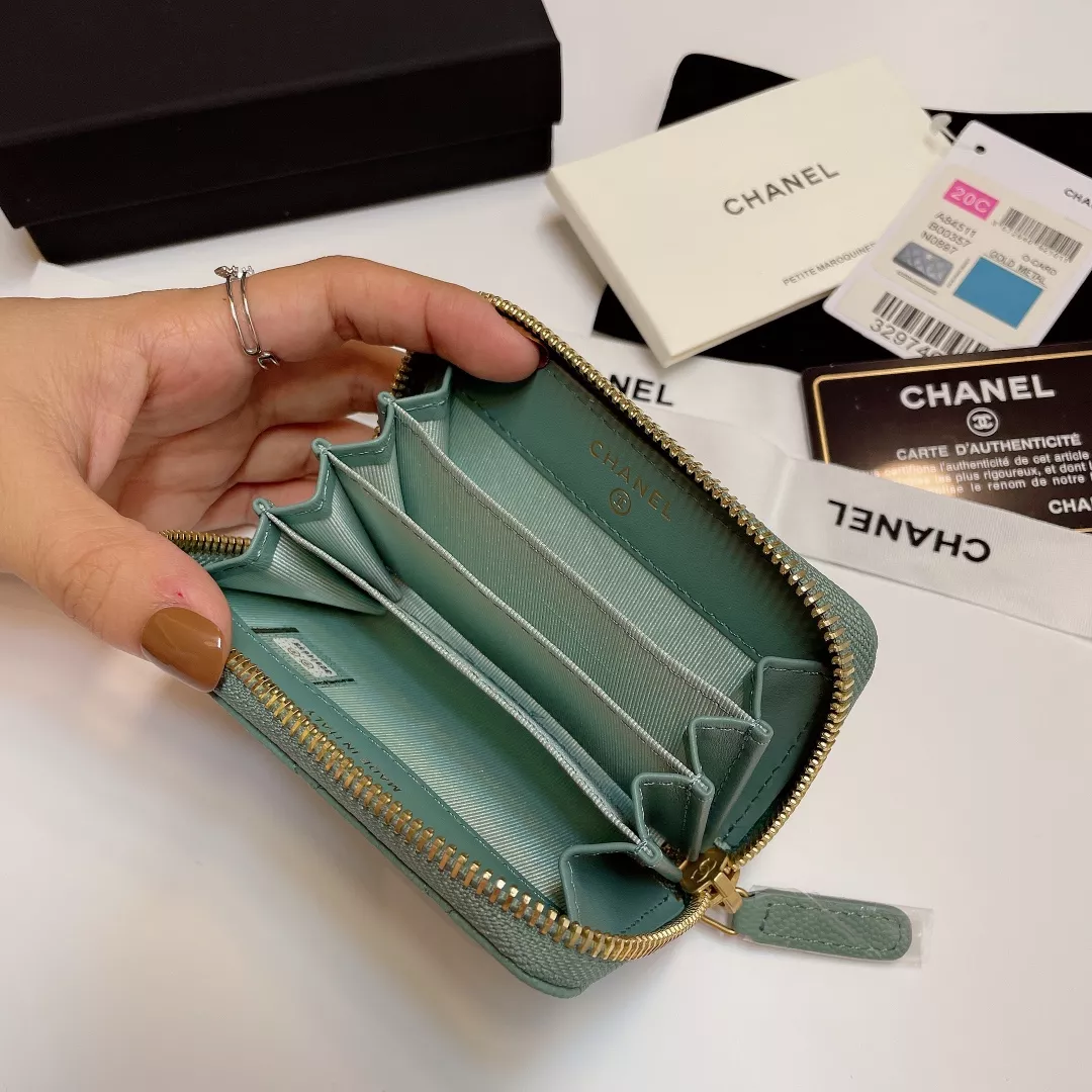 Minimalist 3680 Chanel Card Case
