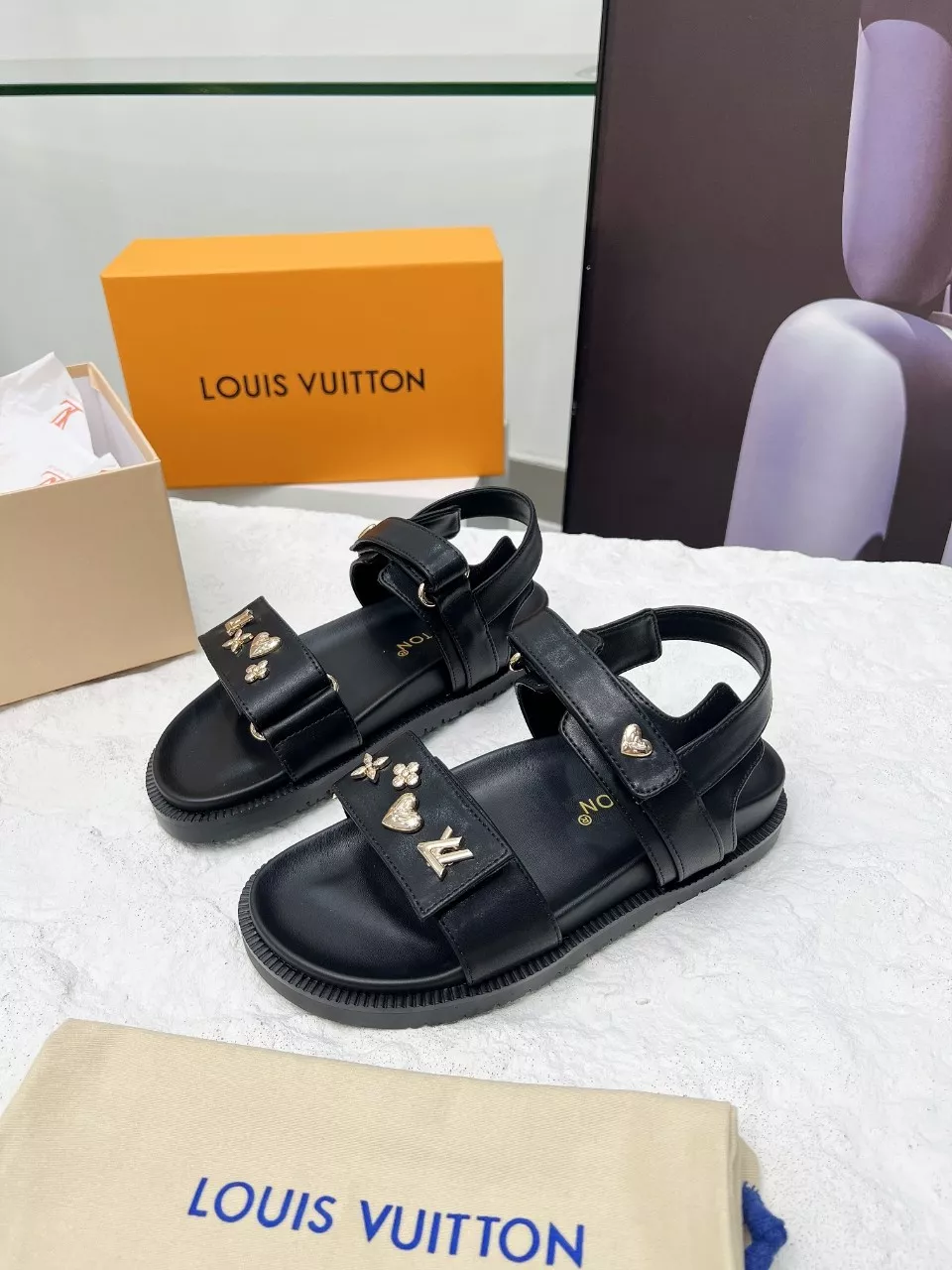 Minimalist 3773 Louis Vuitton Sandal For Women