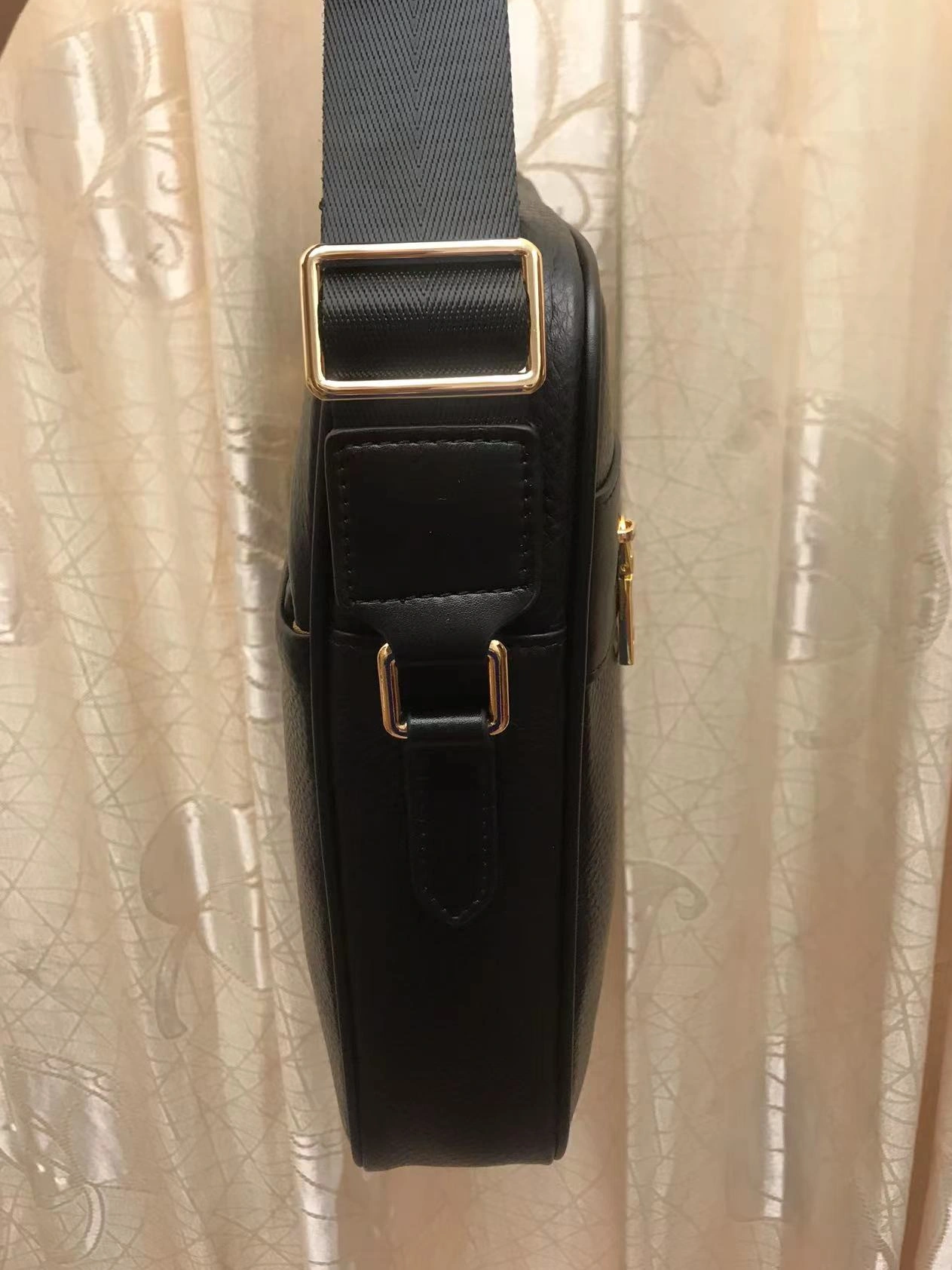 Minimalist 387 Prada AAA Man Messenger Bags