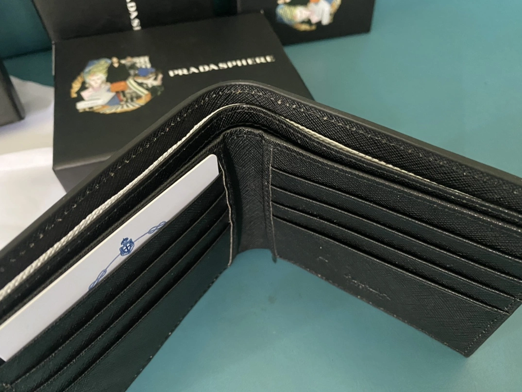 Minimalist 4026 Prada Wallets For Men