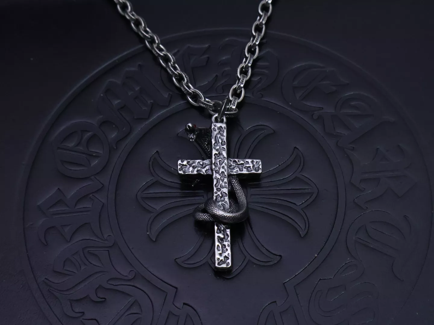 Minimalist 4062 Chrome Hearts Necklaces