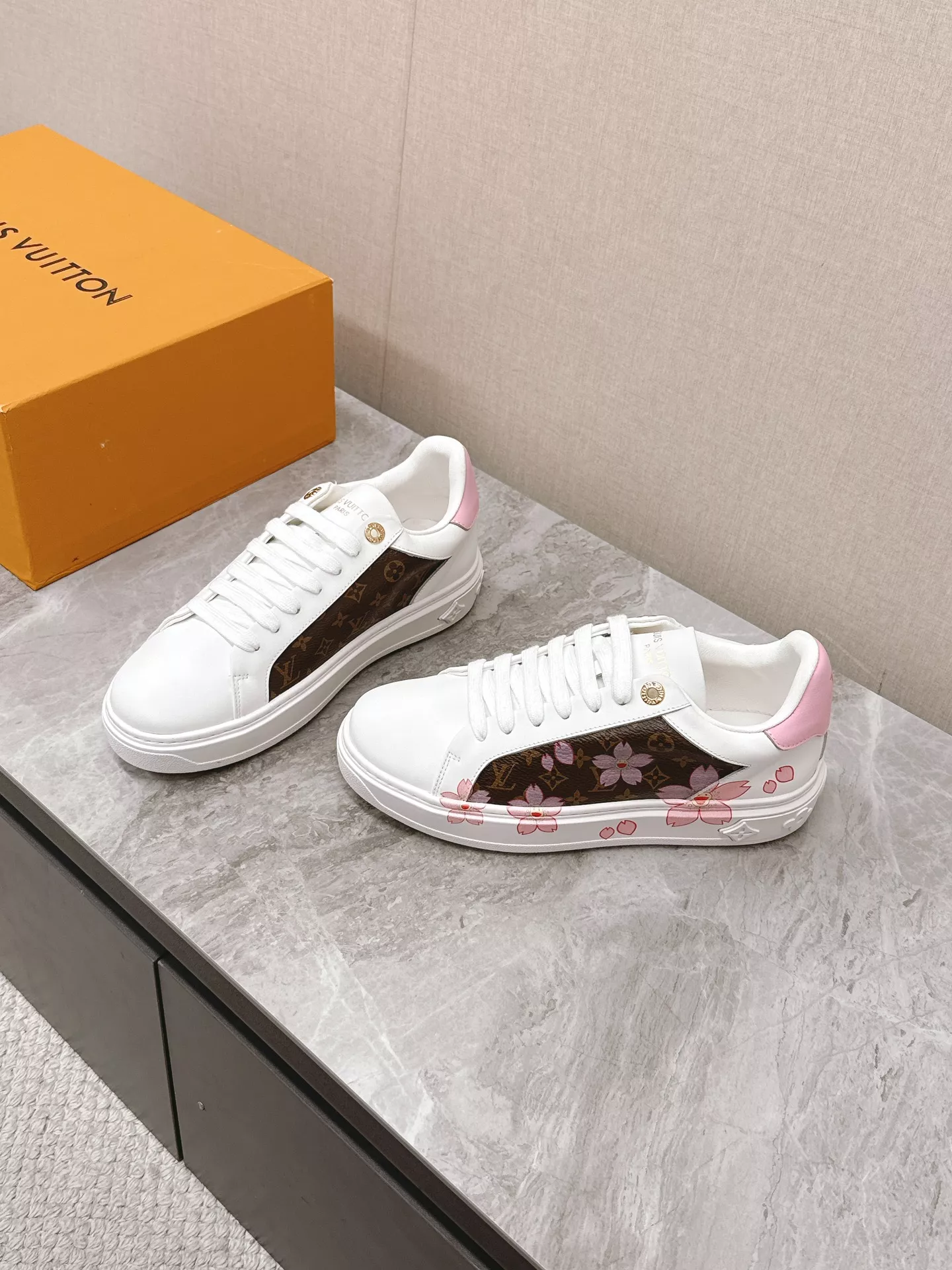 Minimalist 4135 Louis Vuitton Casual Shoes For Men