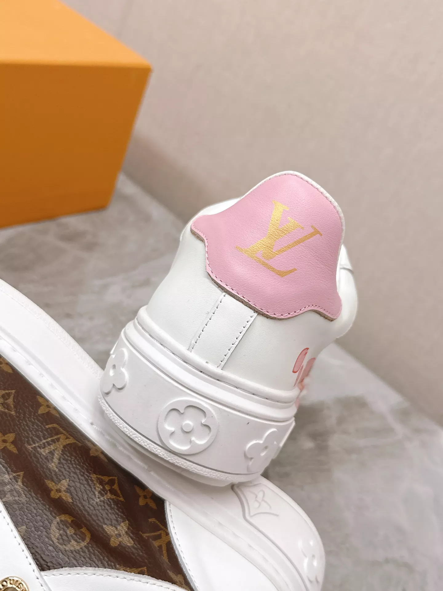 Minimalist 4135 Louis Vuitton Casual Shoes For Men