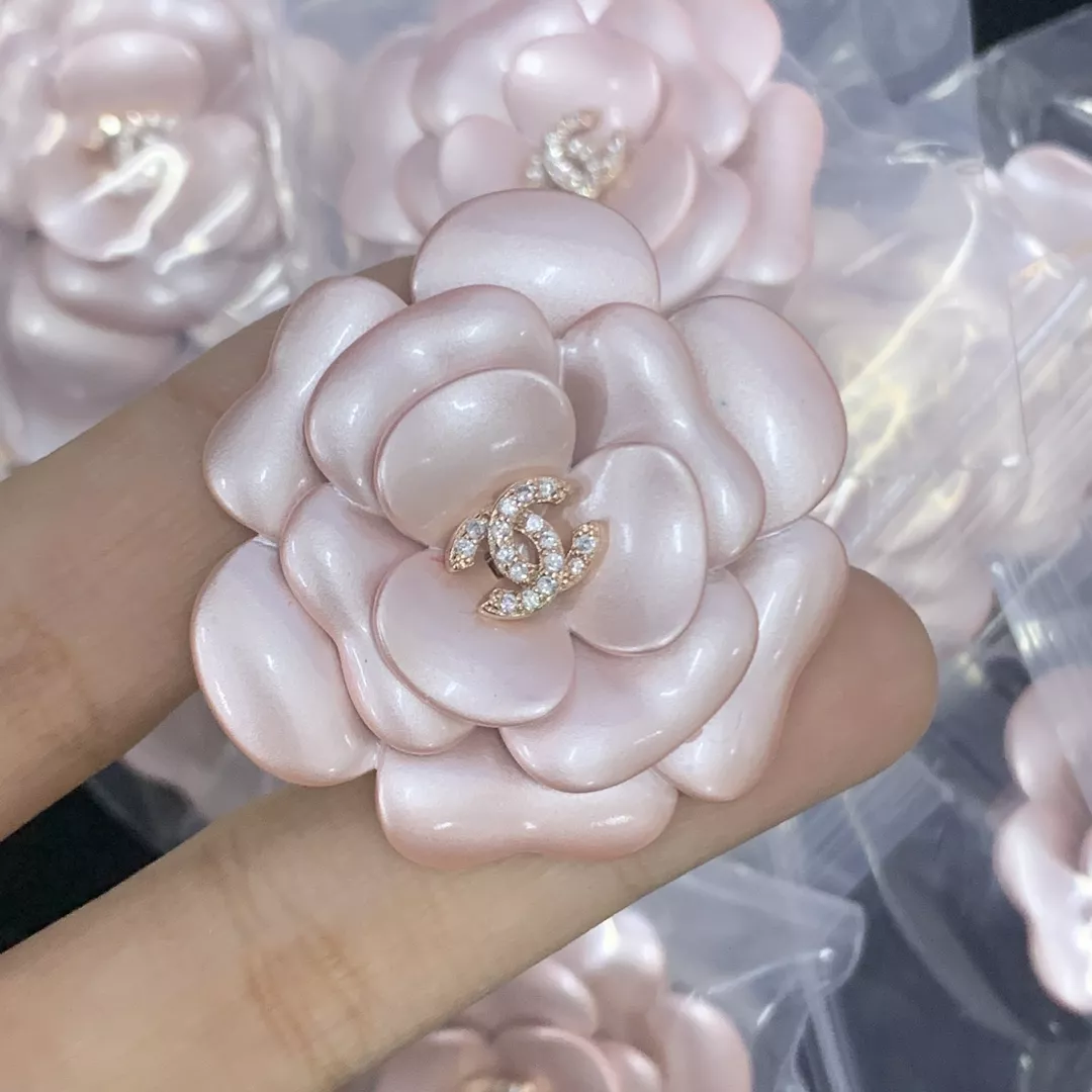 Minimalist 4170 Chanel Brooches For Women