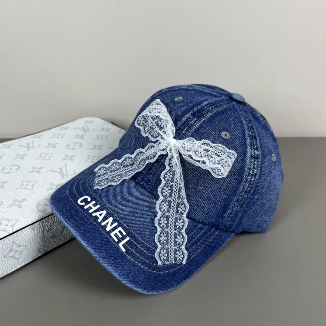 Minimalist 4173 Chanel Caps
