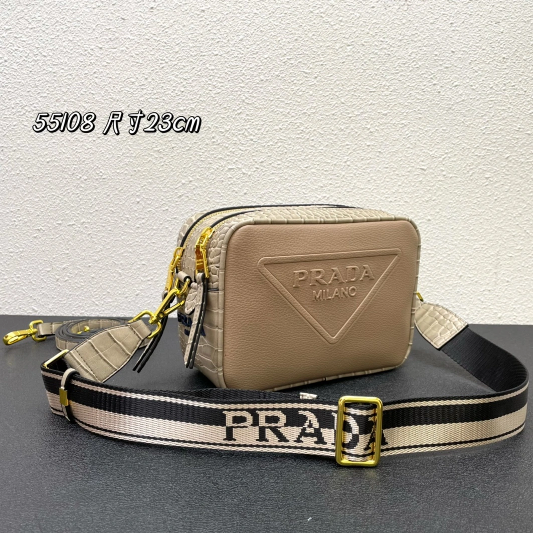 Minimalist 4193 Prada AAA Quality Messenger Bags For Women